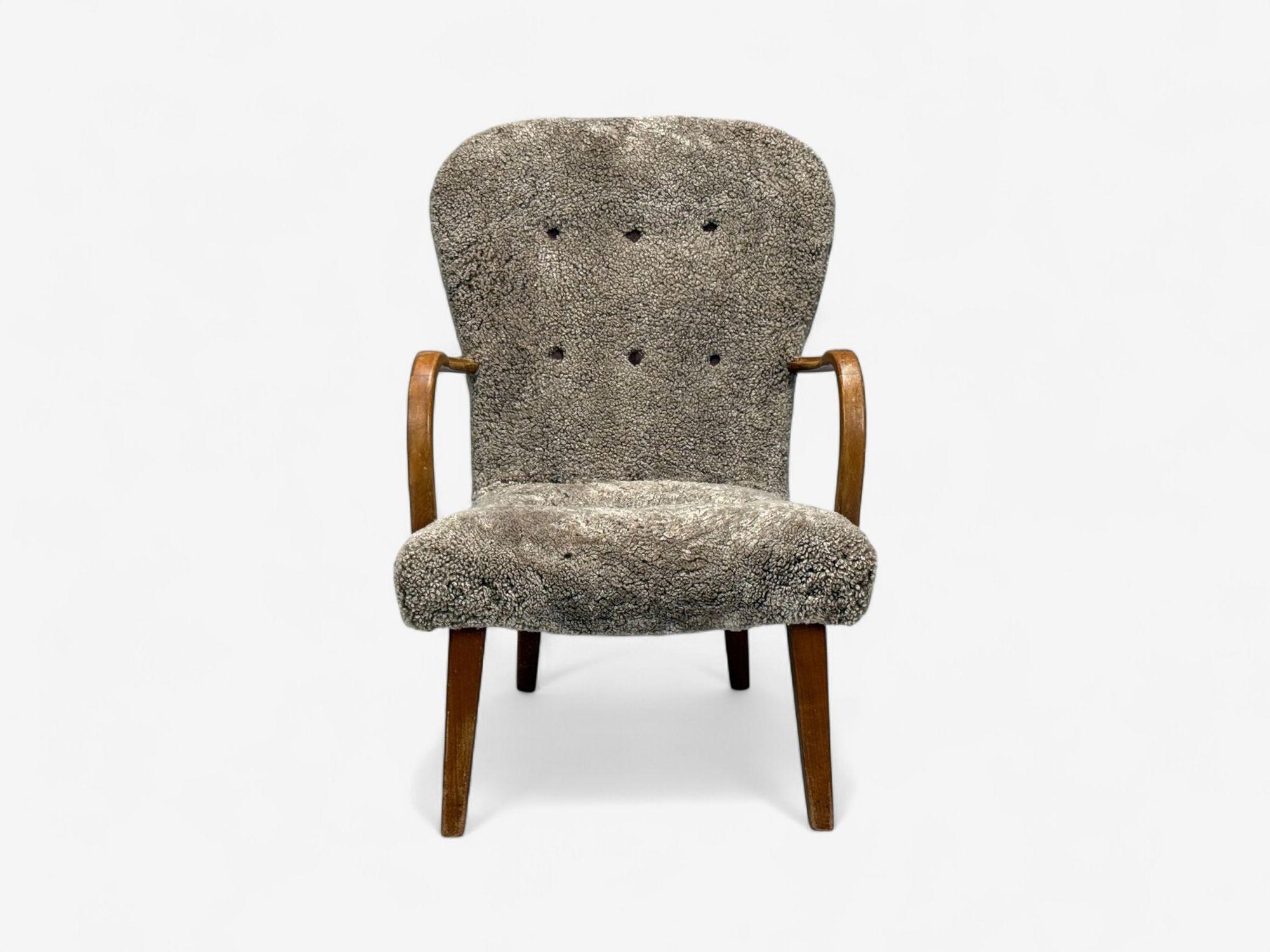 Philip Arctander Style, Shearling, Beech, Lounge Chair, Denmark, 1960s In Good Condition For Sale In Manhasset, NY