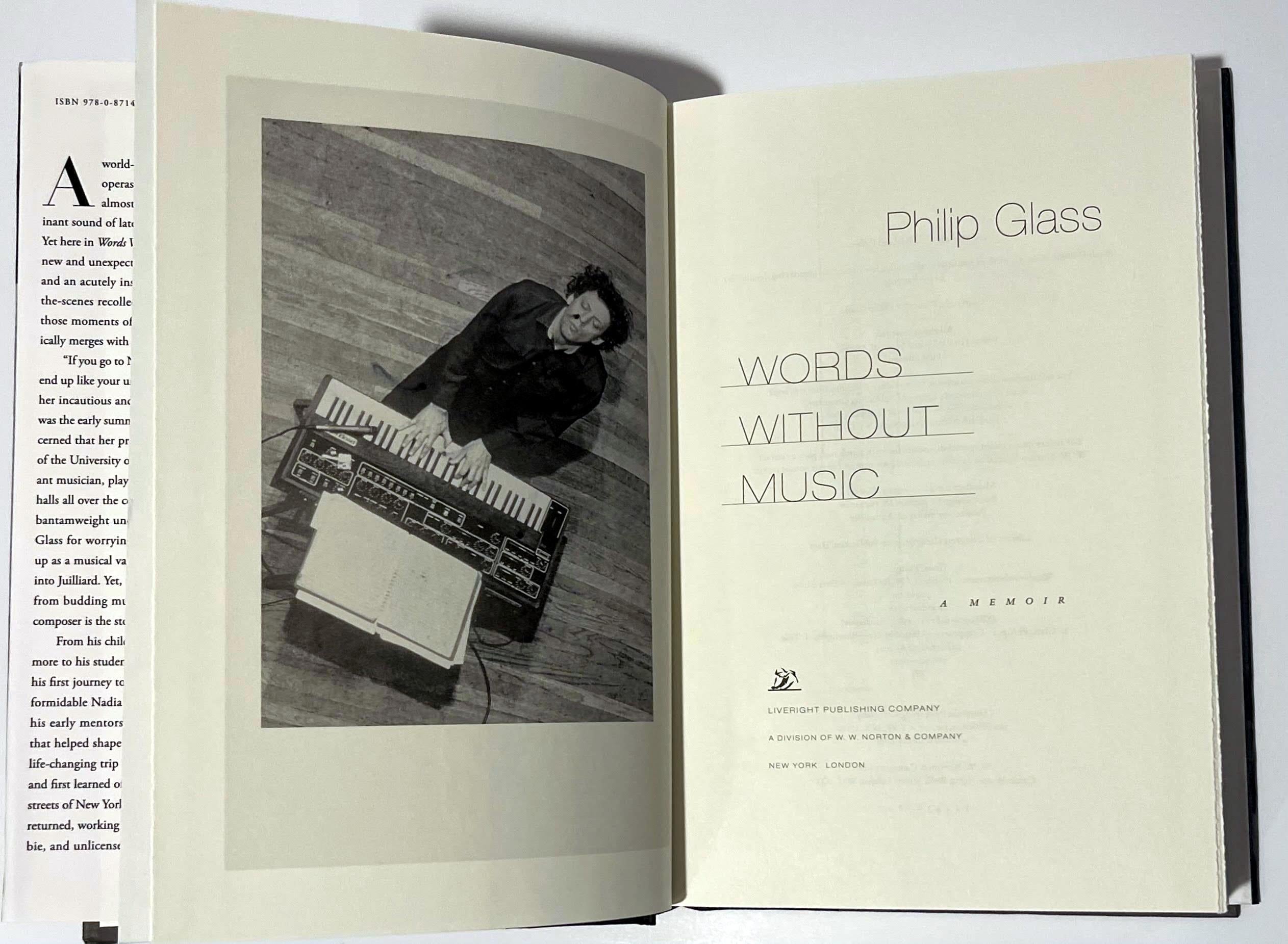 Monographe : Philip Glass Words without Music (livre signé à la main par Philip Glass) en vente 4