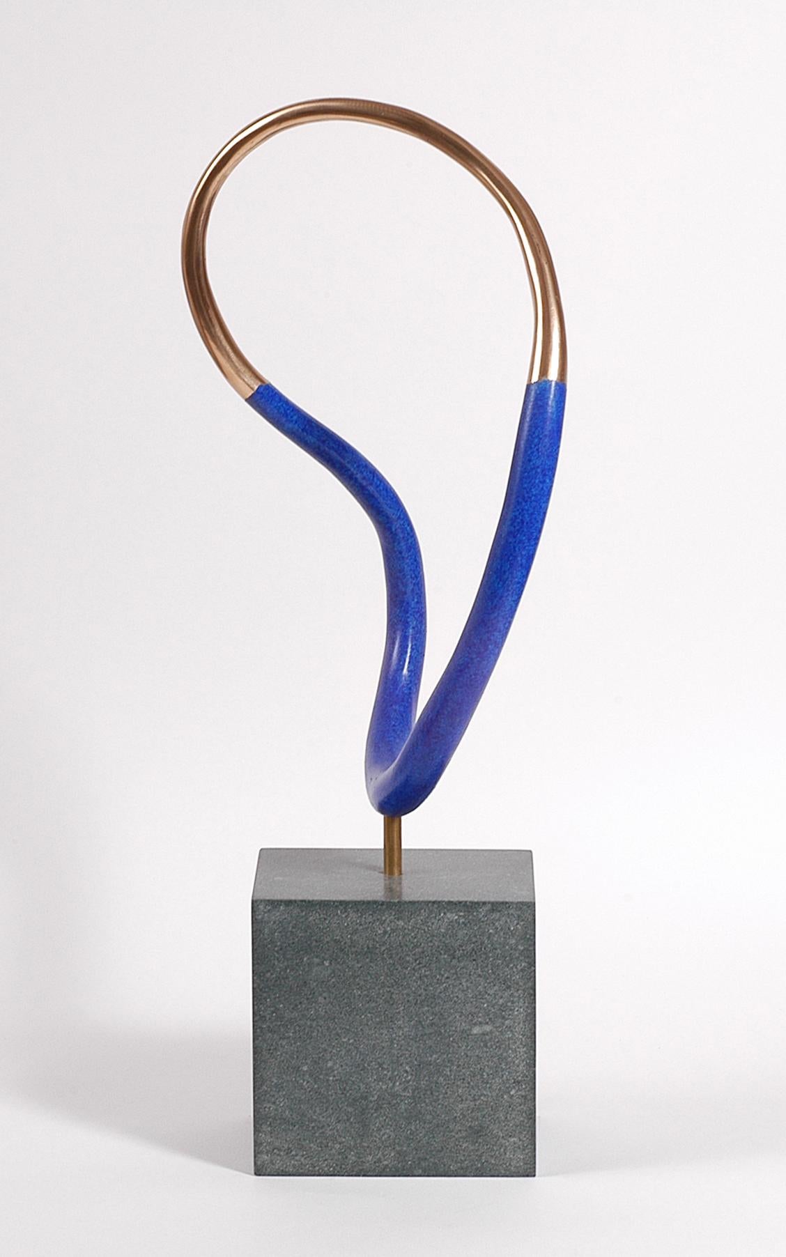 Philip Hearsey Abstract Sculpture - Acanto VI