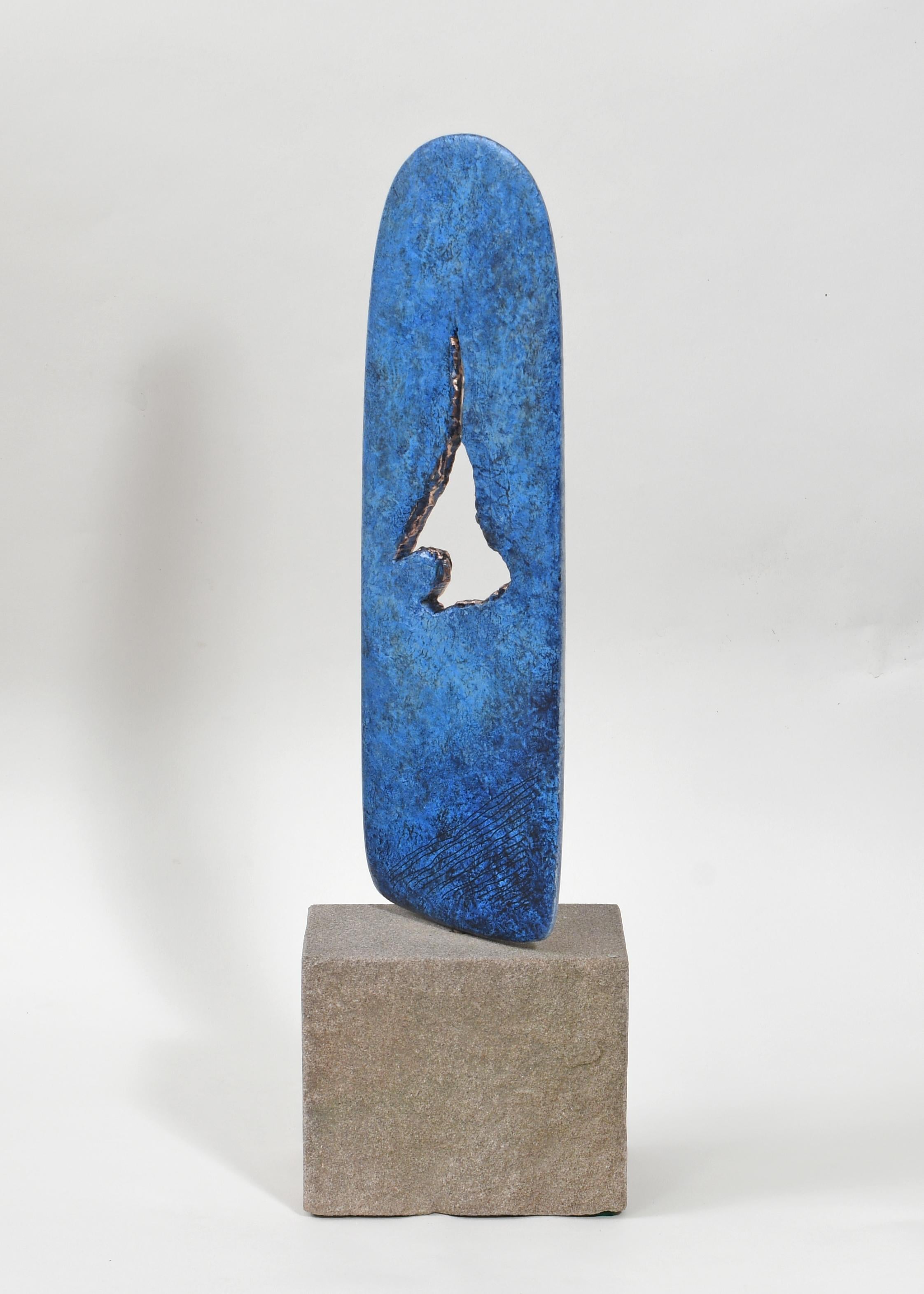 Escultura contemporánea británica de Philip Hearsey - Ancient Witness en venta 13