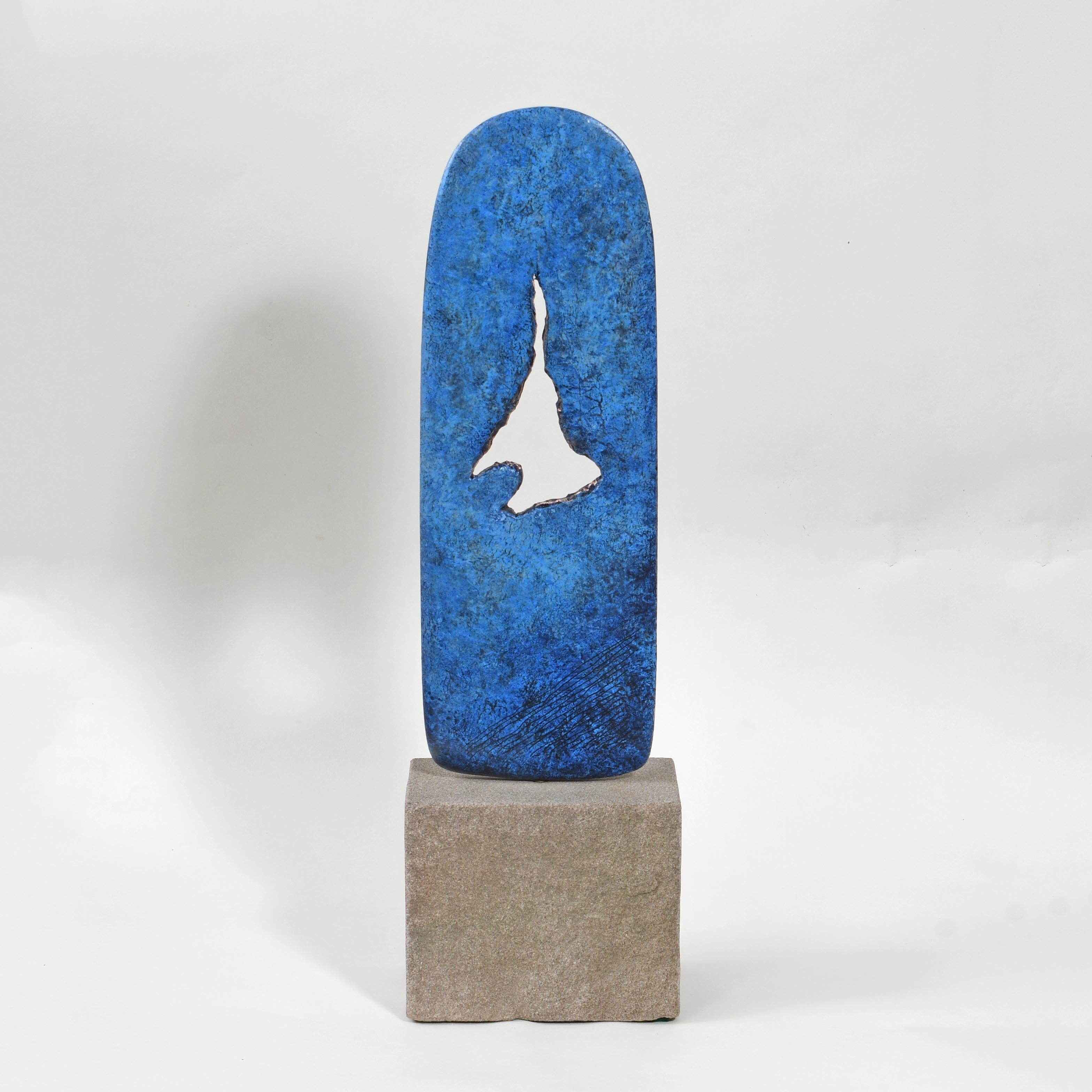 Escultura contemporánea británica de Philip Hearsey - Ancient Witness en venta 14