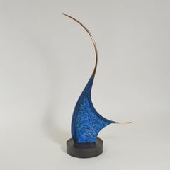 Sculpture britannique contemporaine de Philip Hearsey - Dessous