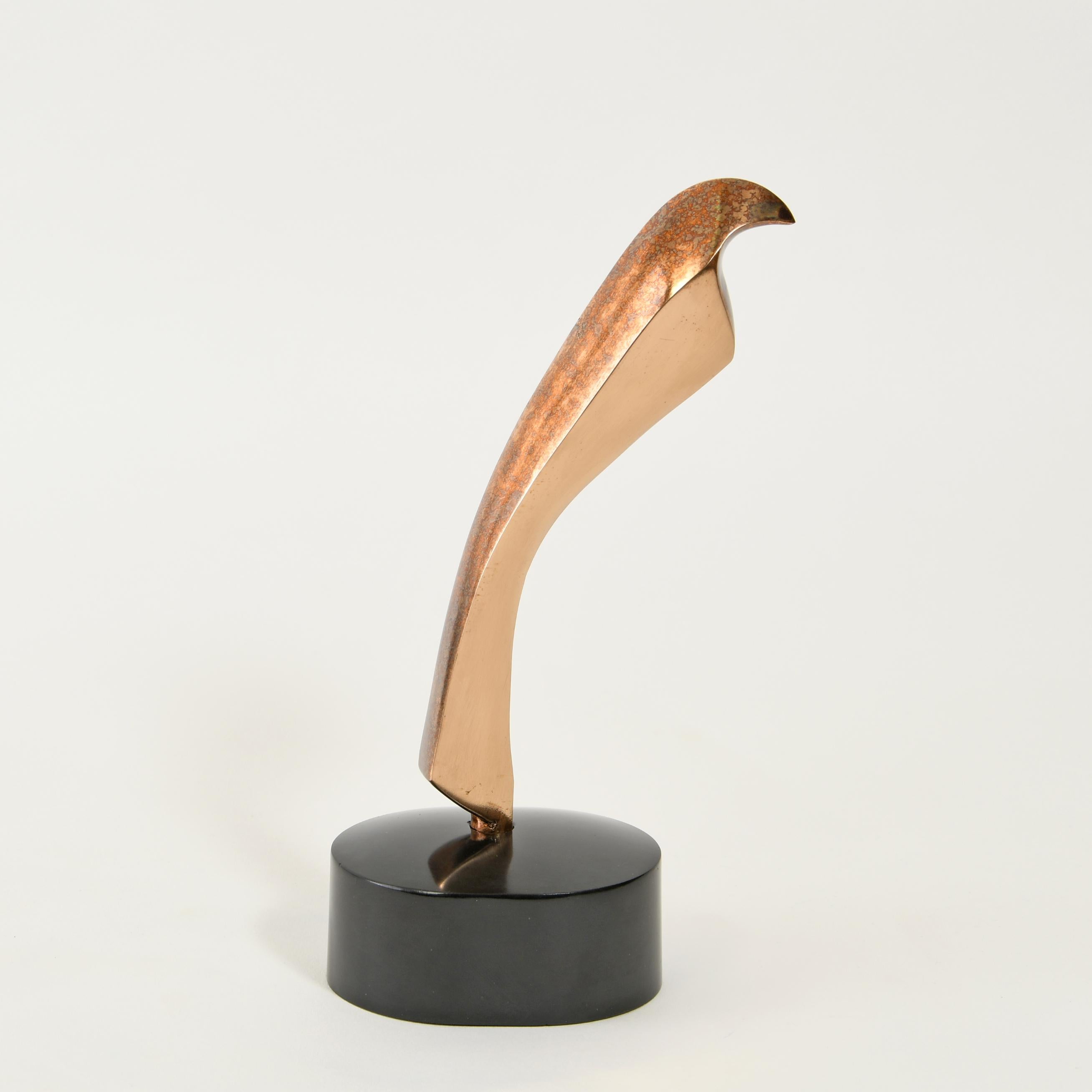 British Contemporary Sculpture by Philip Hearsey - Hawk For Sale 1