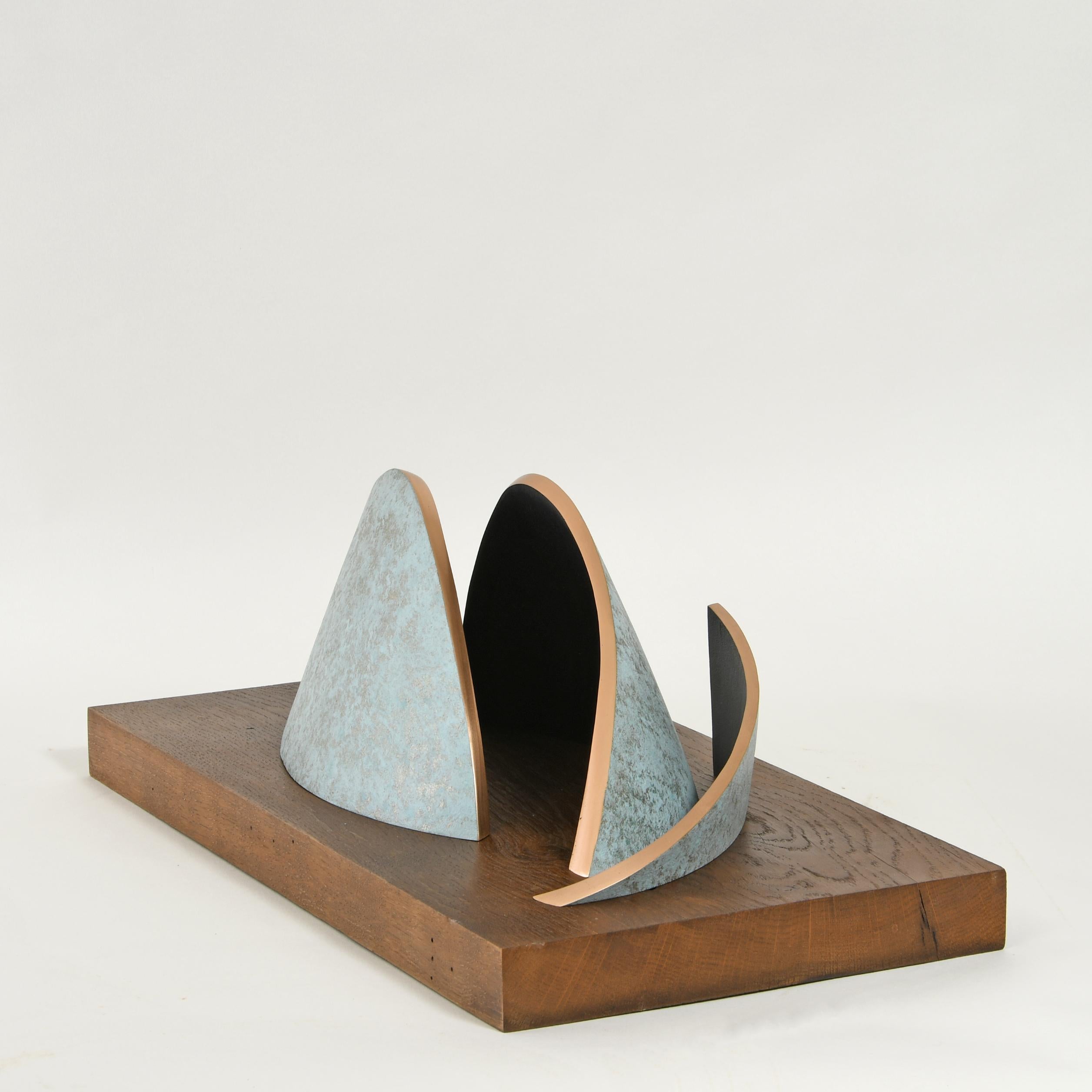 British Contemporary Sculpture by Philip Hearsey - Peaks For Sale 4