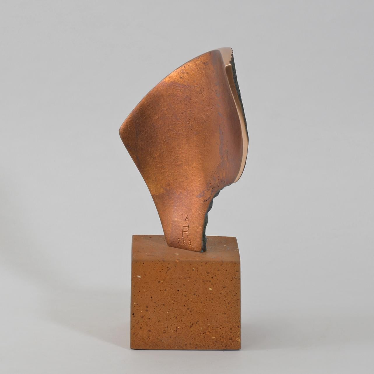 British Contemporary Sculpture by Philip Hearsey - Fragment I For Sale 2