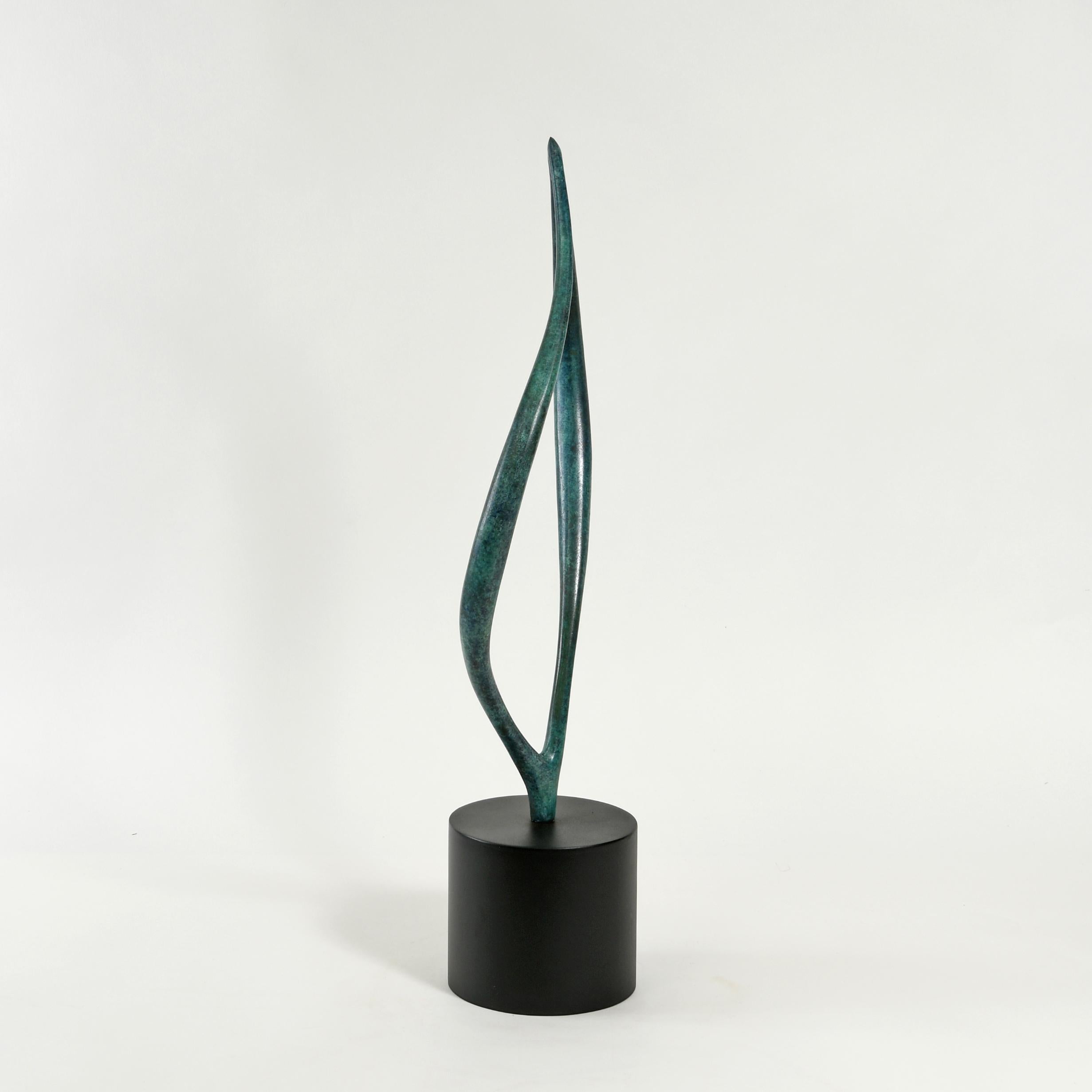 Sculpture contemporaine britannique de Philip Hearsey - Harland Tide en vente 2