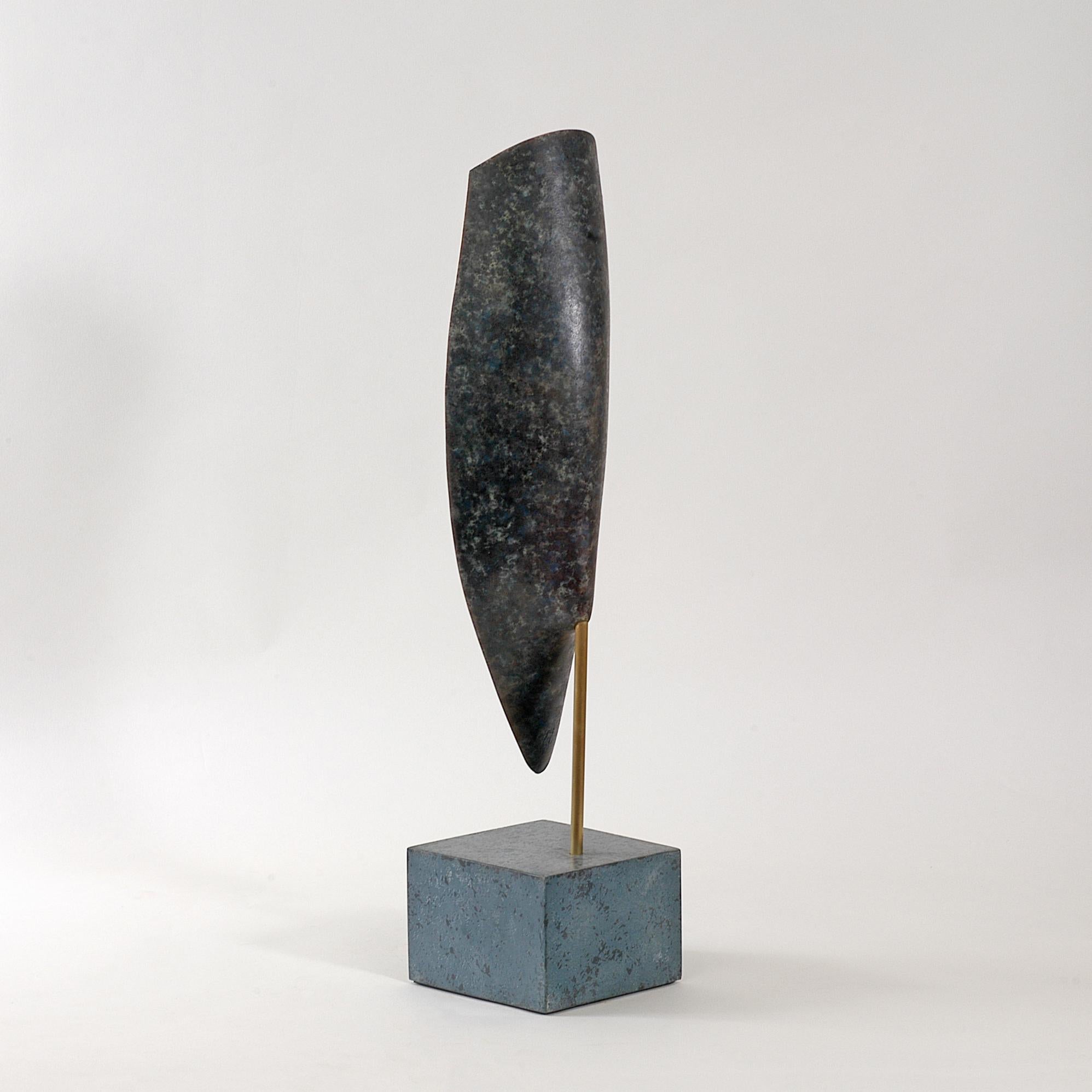 British Contemporary Sculpture by Philip Hearsey - Looking Both Ways For Sale 3