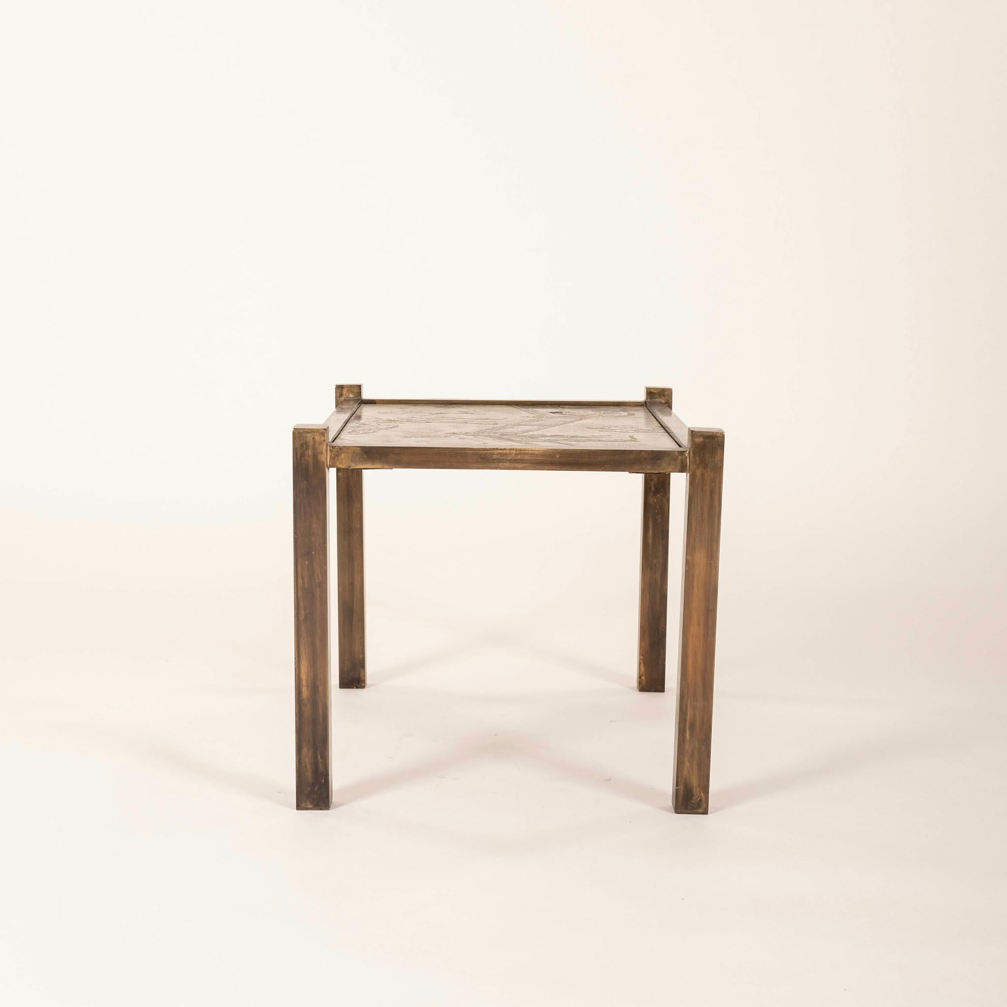 Mesa auxiliar Philip and Kelvin LaVerne Bronce Grabado en venta