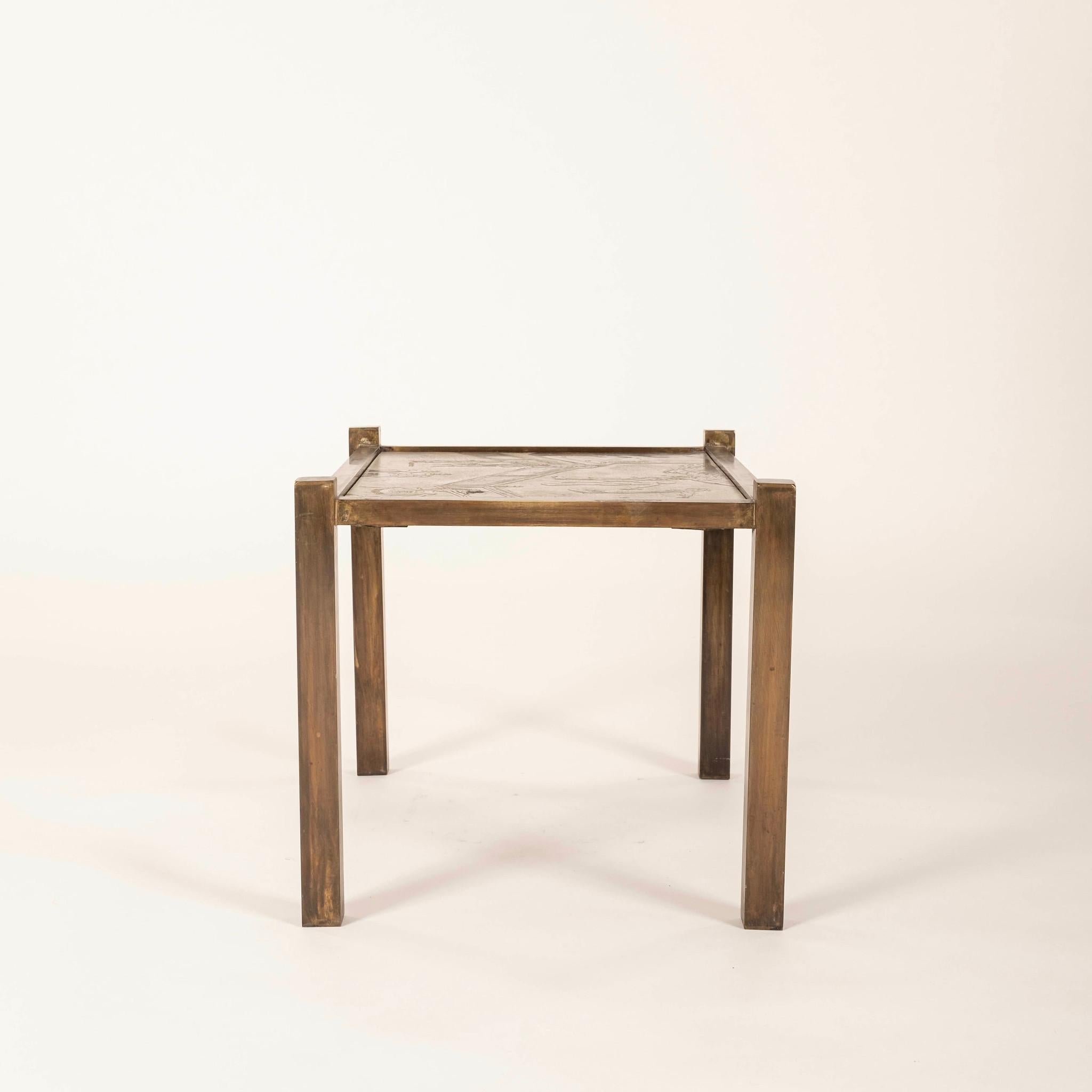 Mesa auxiliar Philip and Kelvin LaVerne Bronce siglo XX en venta
