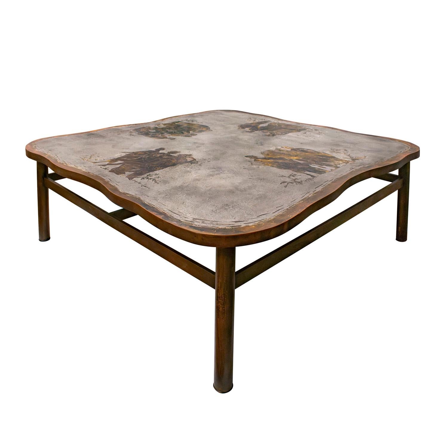 Unique et grande table basse 