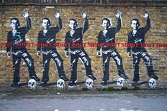 DON'T SHOOT - CONTEMPORARY PHOTOGRAPHY - COLOUR PHOTOGRAPH - GRAFFITI