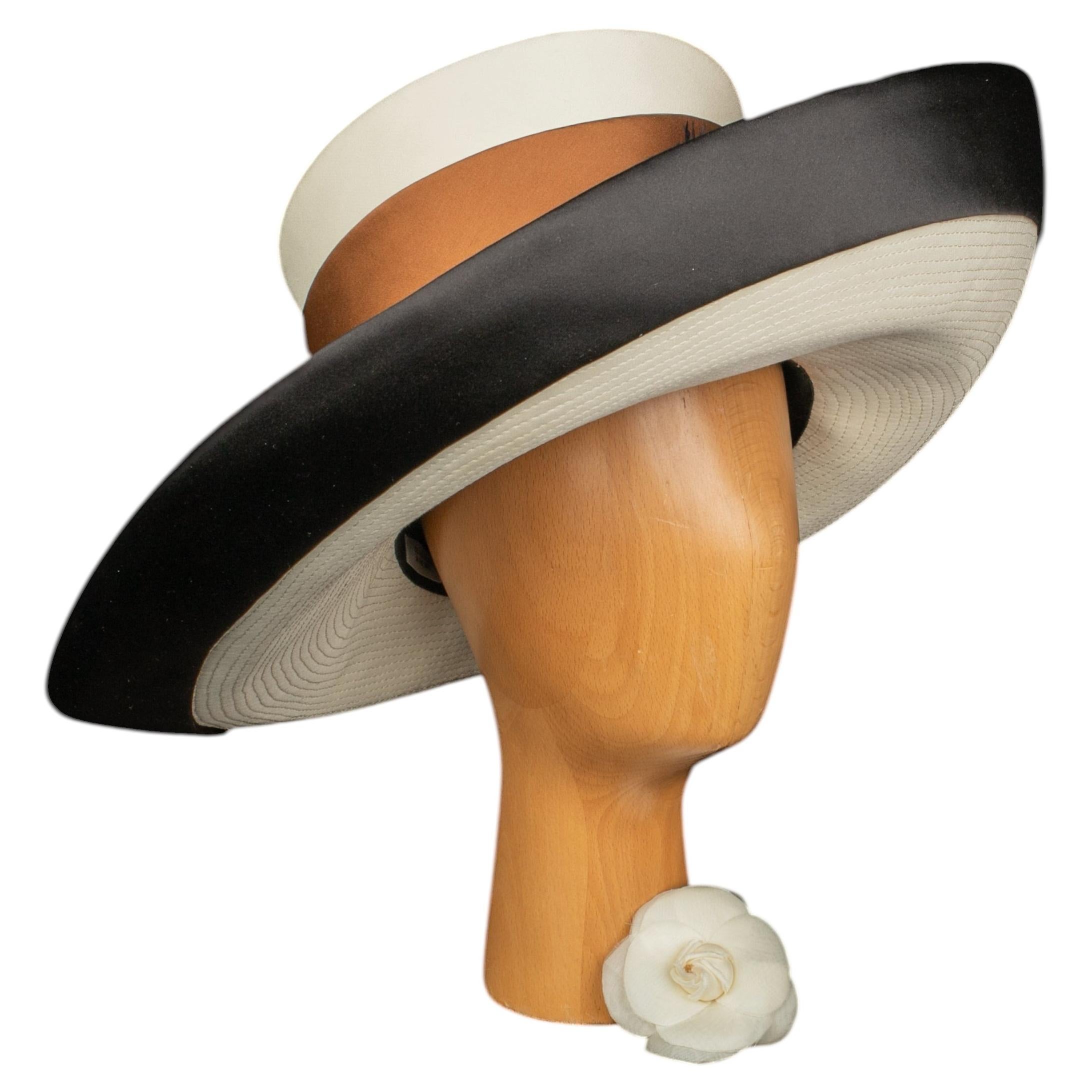 Cappello Philip Somerville di Philip Somerville circa 1980/1990