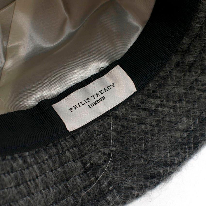 Philip Treacy Grey Wool Blend Bucket Hat  In New Condition For Sale In London, GB