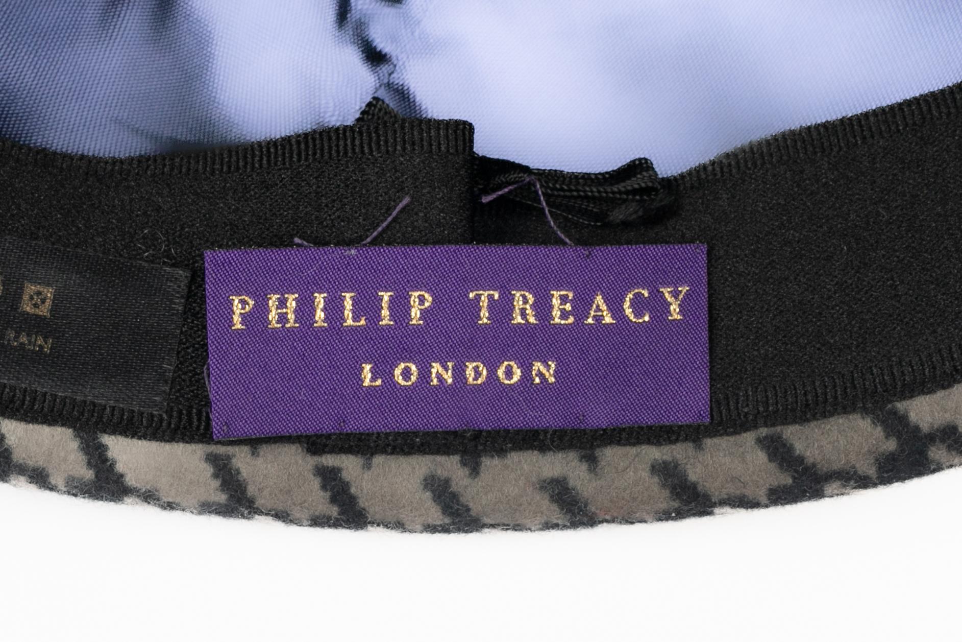 Cappello in pied de poule di Philip Treacy in vendita 3