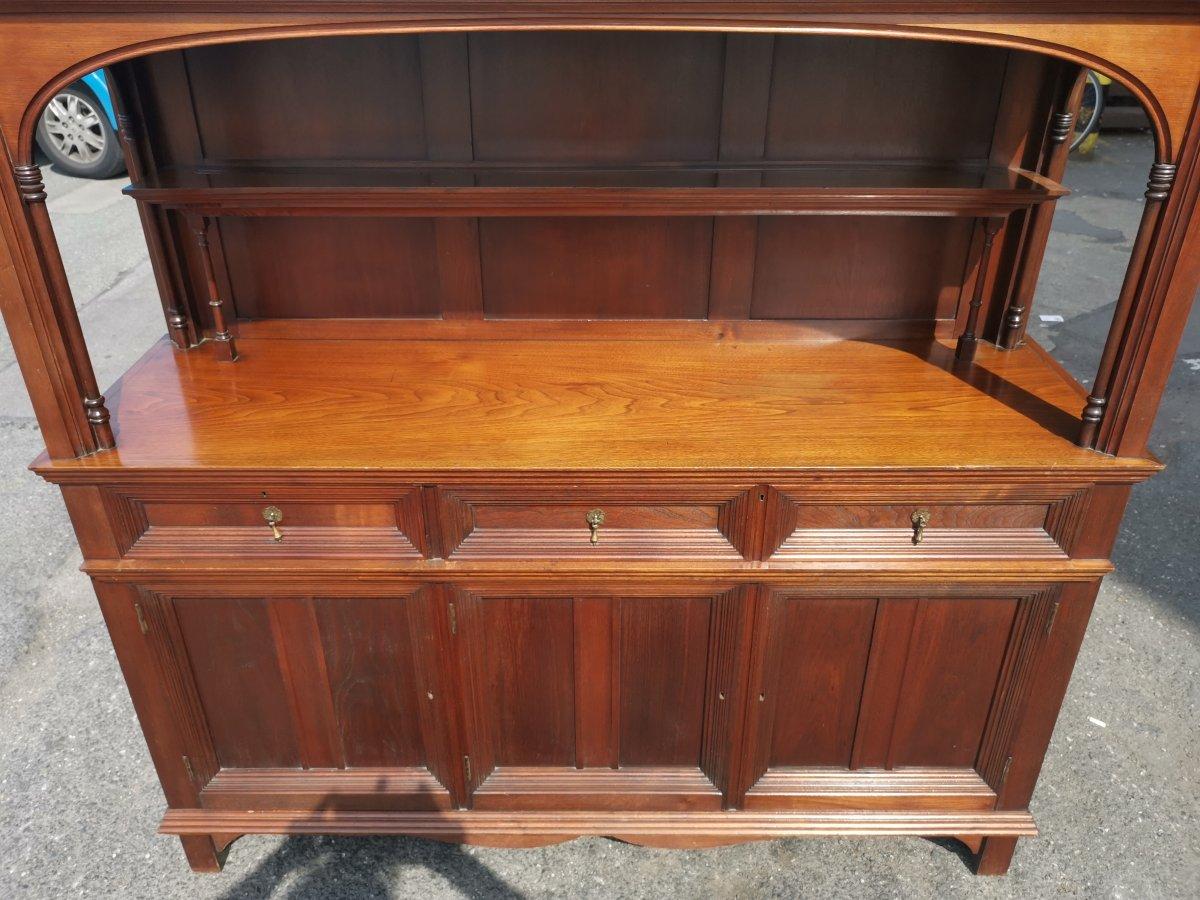 Philip Webb for Morris & Co. A Rare Arts & Crafts Walnut Sideboard Dresser. For Sale 2