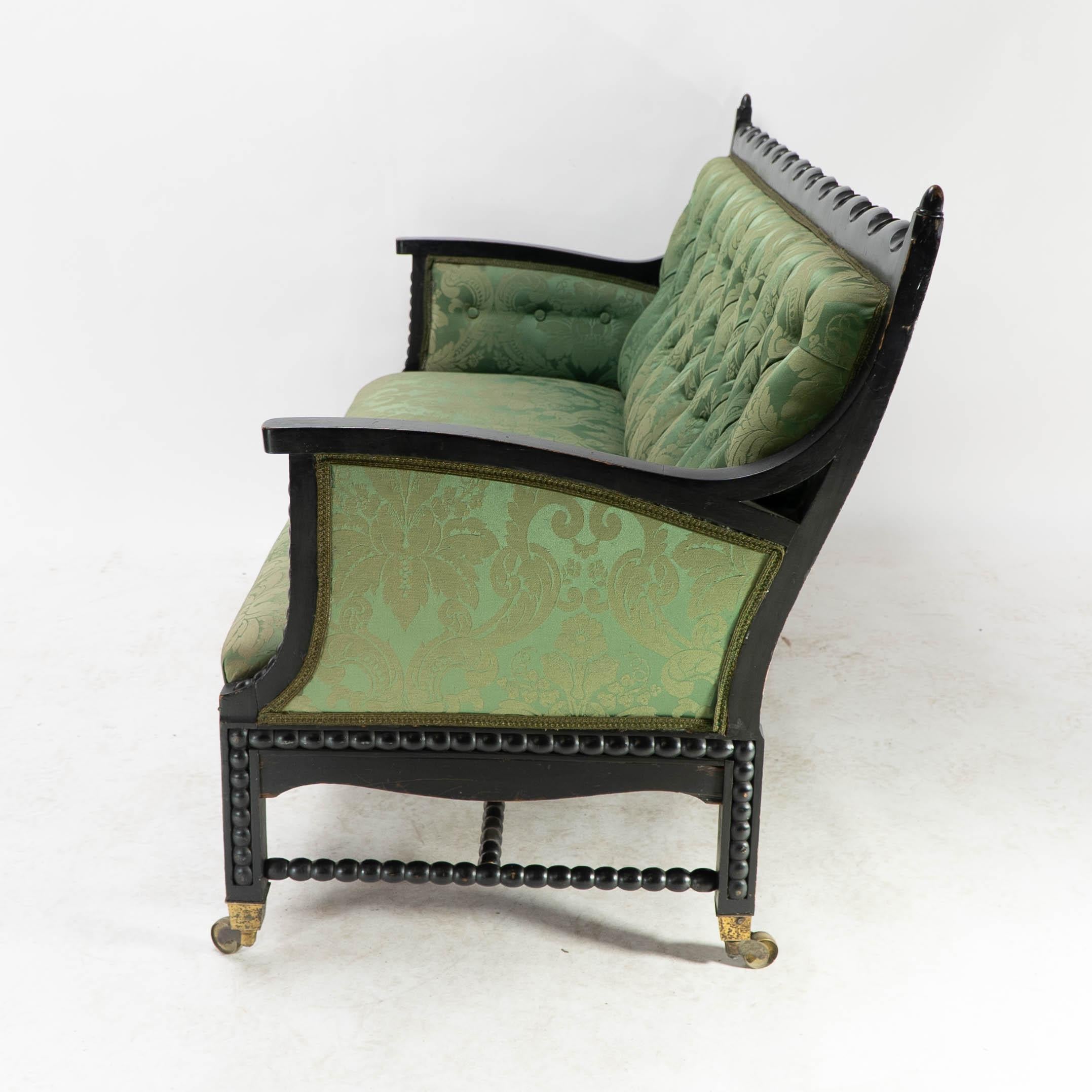 aesthetic movement furniture