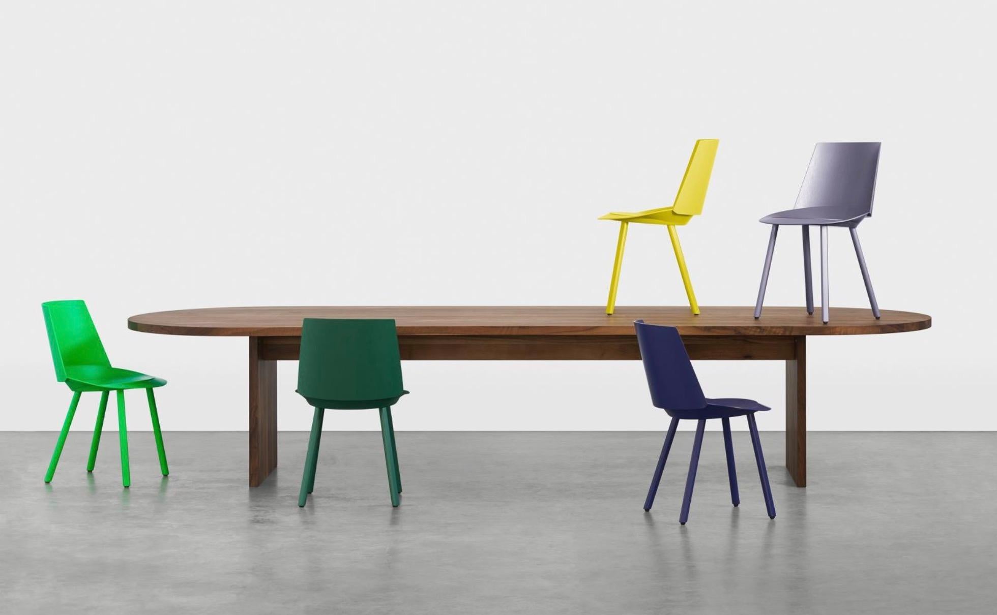 Noyer Table ovale 'ASHIDA' de Philipp Mainzer 360cm en noyer massif pour e15 en vente