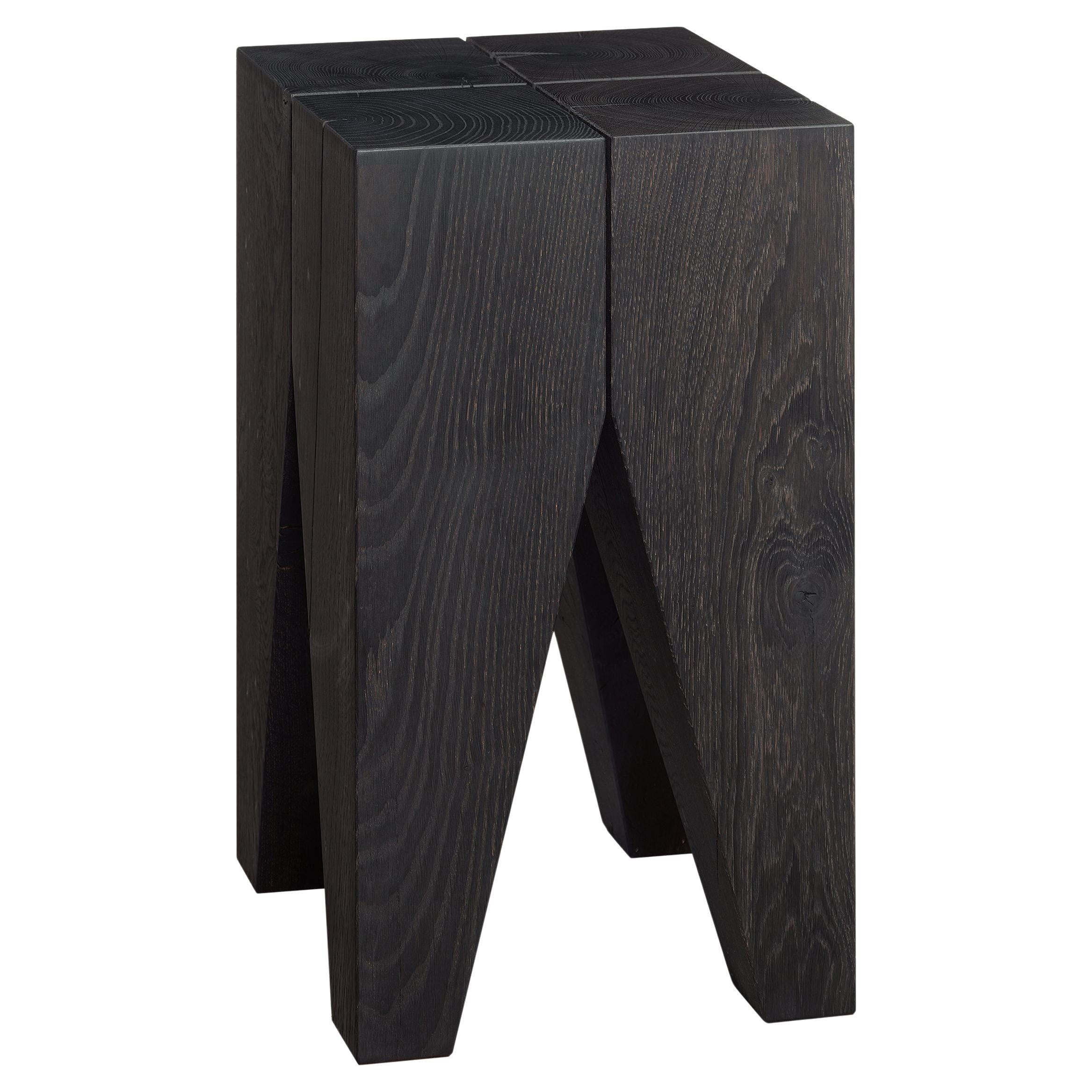 Table d'appoint en chêne noir Philipp Mainzer Backenzahn pour E15
