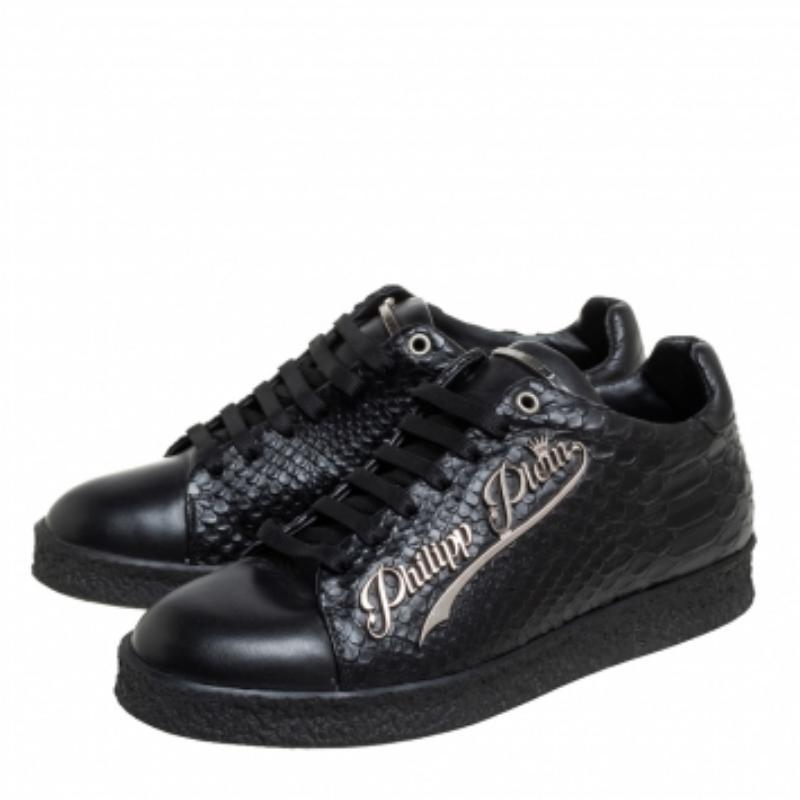 Philipp Plein Black Python Embossed Leather Low Top Sneakers Size 39 In Good Condition For Sale In Dubai, Al Qouz 2