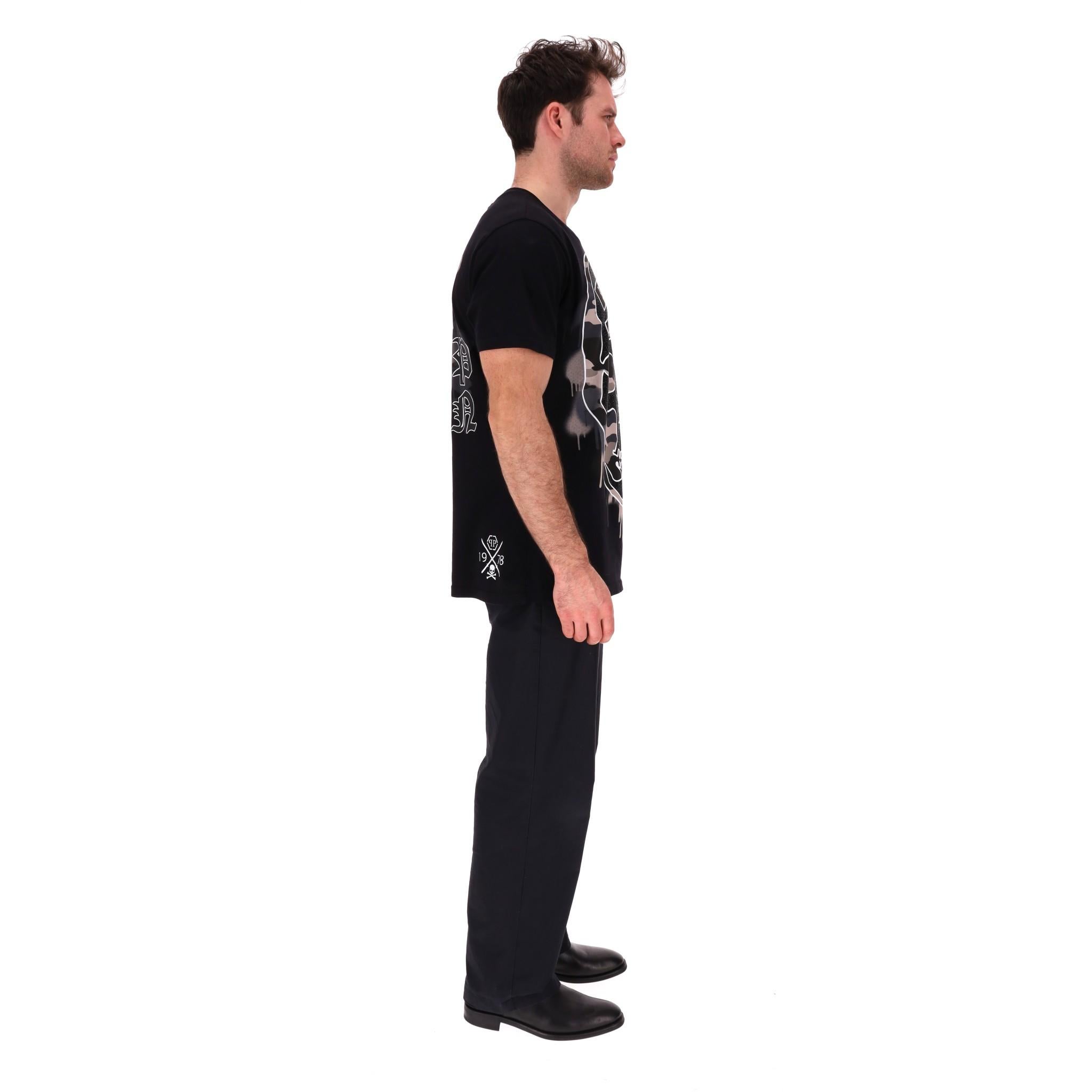 Black Philipp Plein Crystal Embellished Skull Logo T-Shirt For Sale