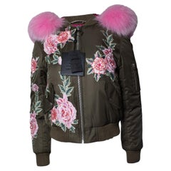 Philipp Plein, bomber con cappuccio e ricamo floreale