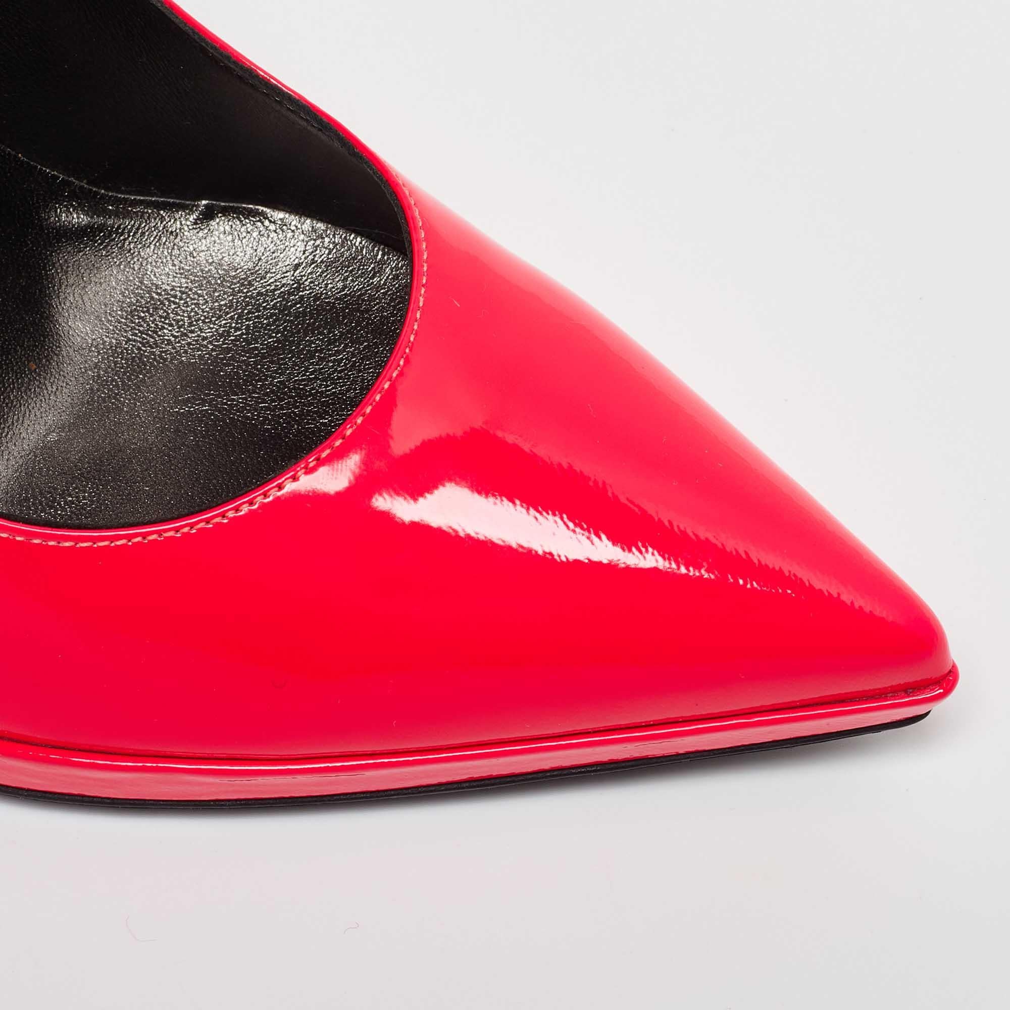 Philipp Plein rose escarpins à bout pointu en cuir verni, taille 40 en vente 2