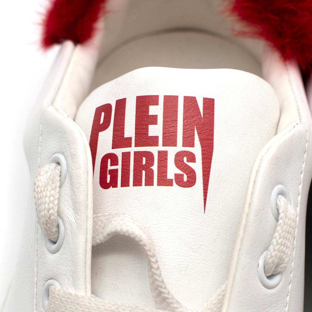 Philipp Plein White Leather Sneakers with Red Fur Detail US 8 In New Condition For Sale In London, GB