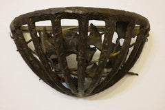 Philippe Anthonioz (1953), candelabro de bronce patinado, hacia 1988, Francia.