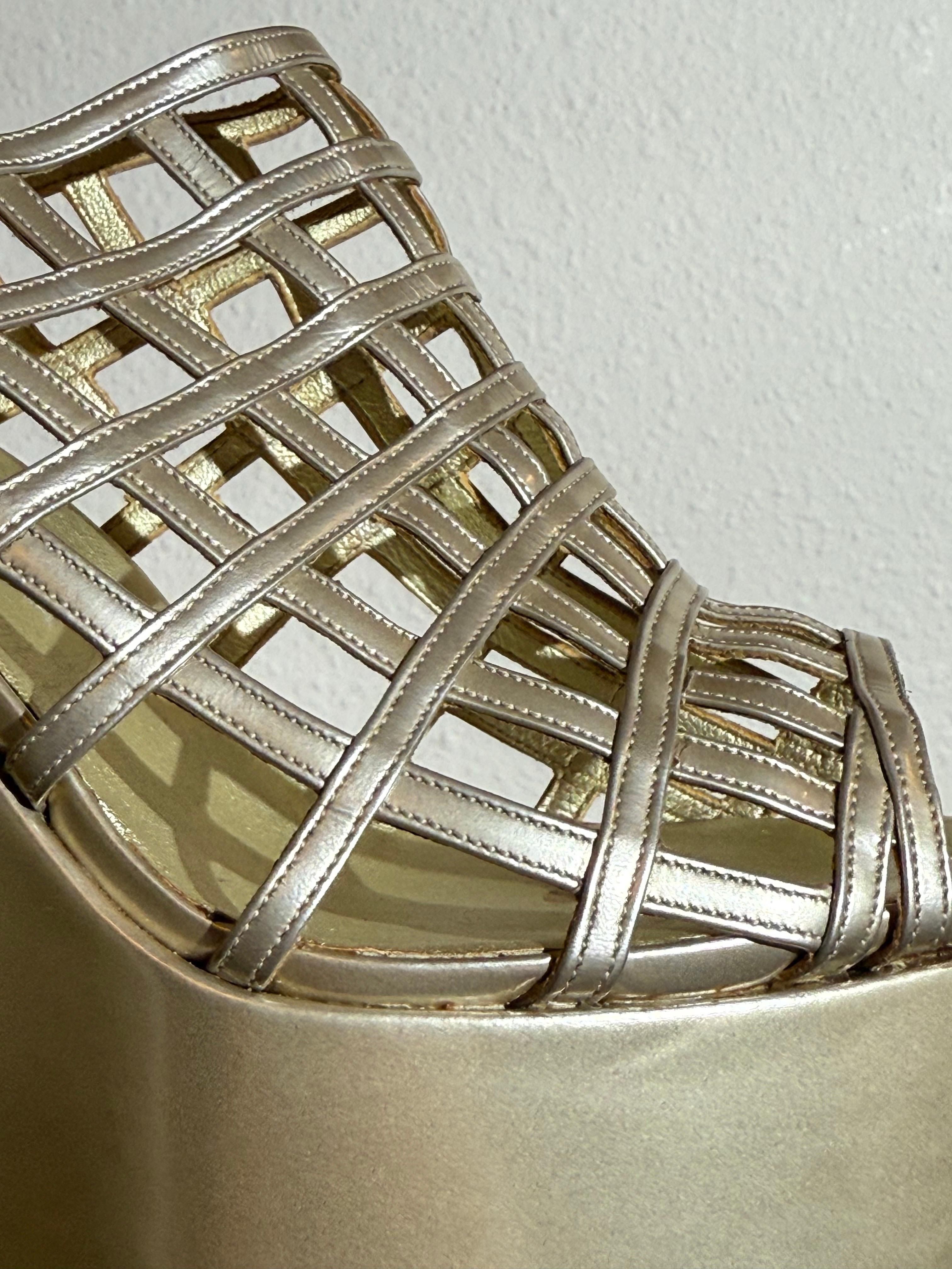 Philippe Atienza Bespoke Champagne Patent Leather Platform Shoes w Cage Vamps For Sale 2