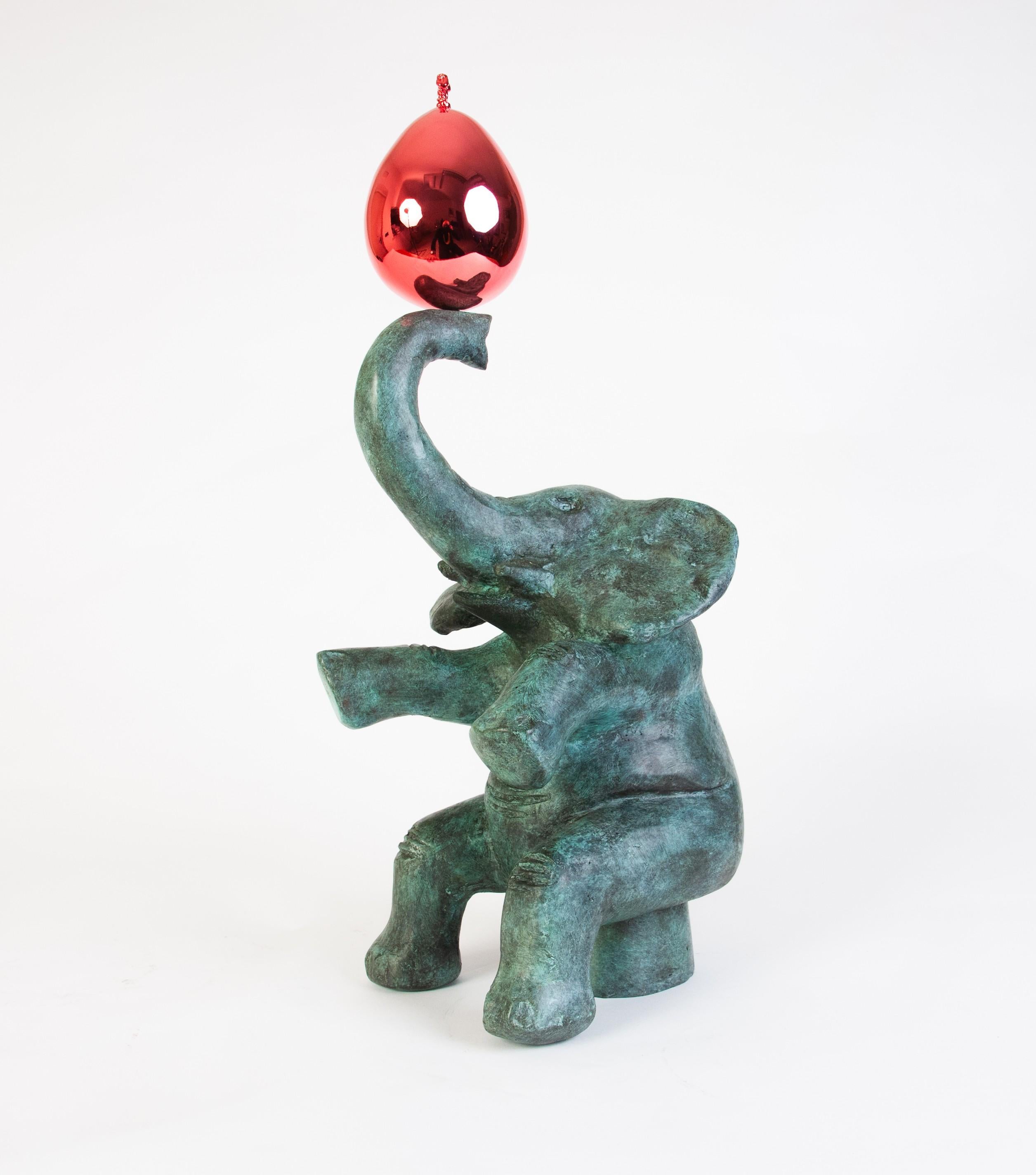 Philippe Berry Figurative Sculpture - Elephant balloon