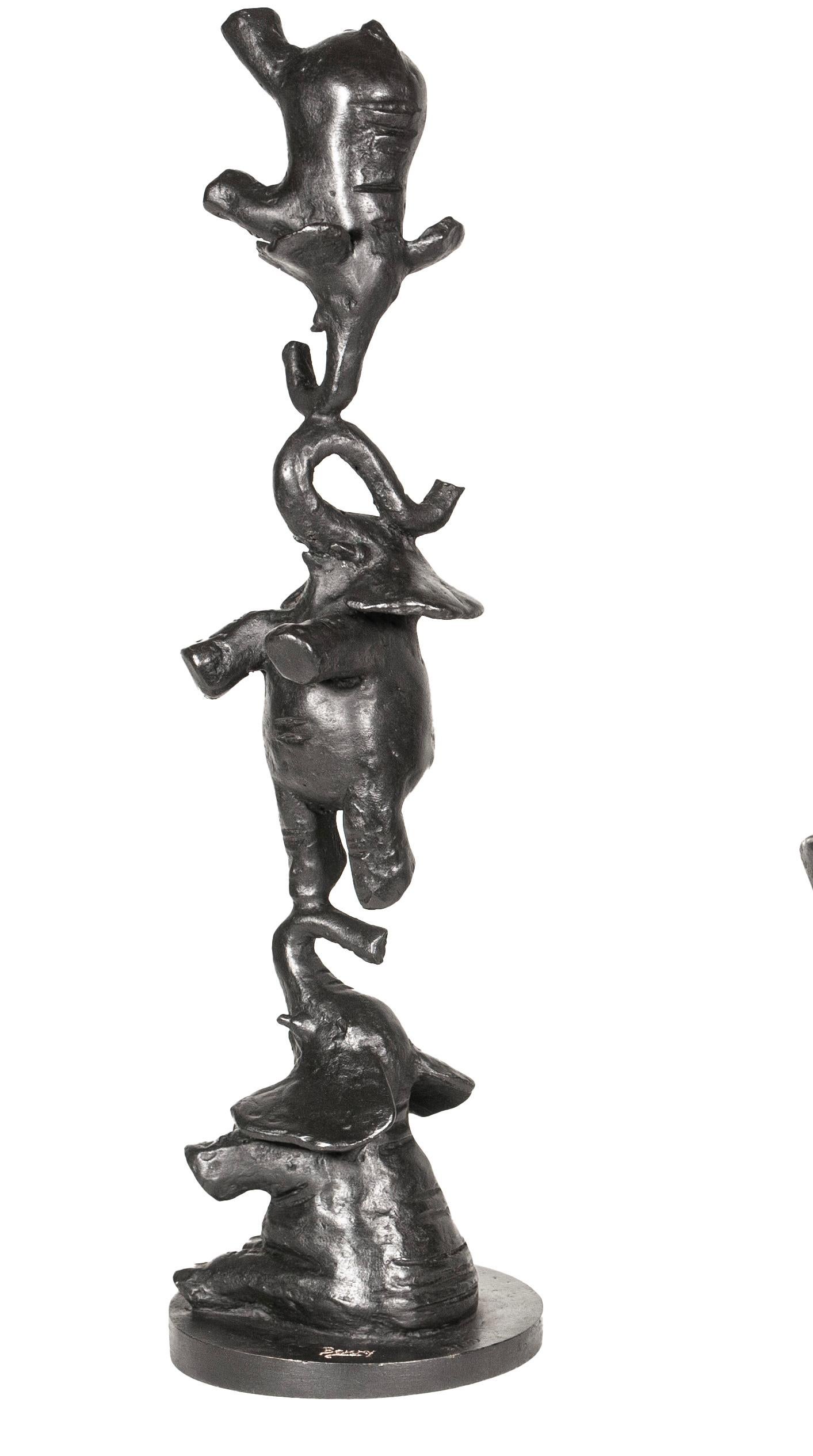 Philippe Berry Figurative Sculpture - Équilibre d'éléphants ( mod.01 )