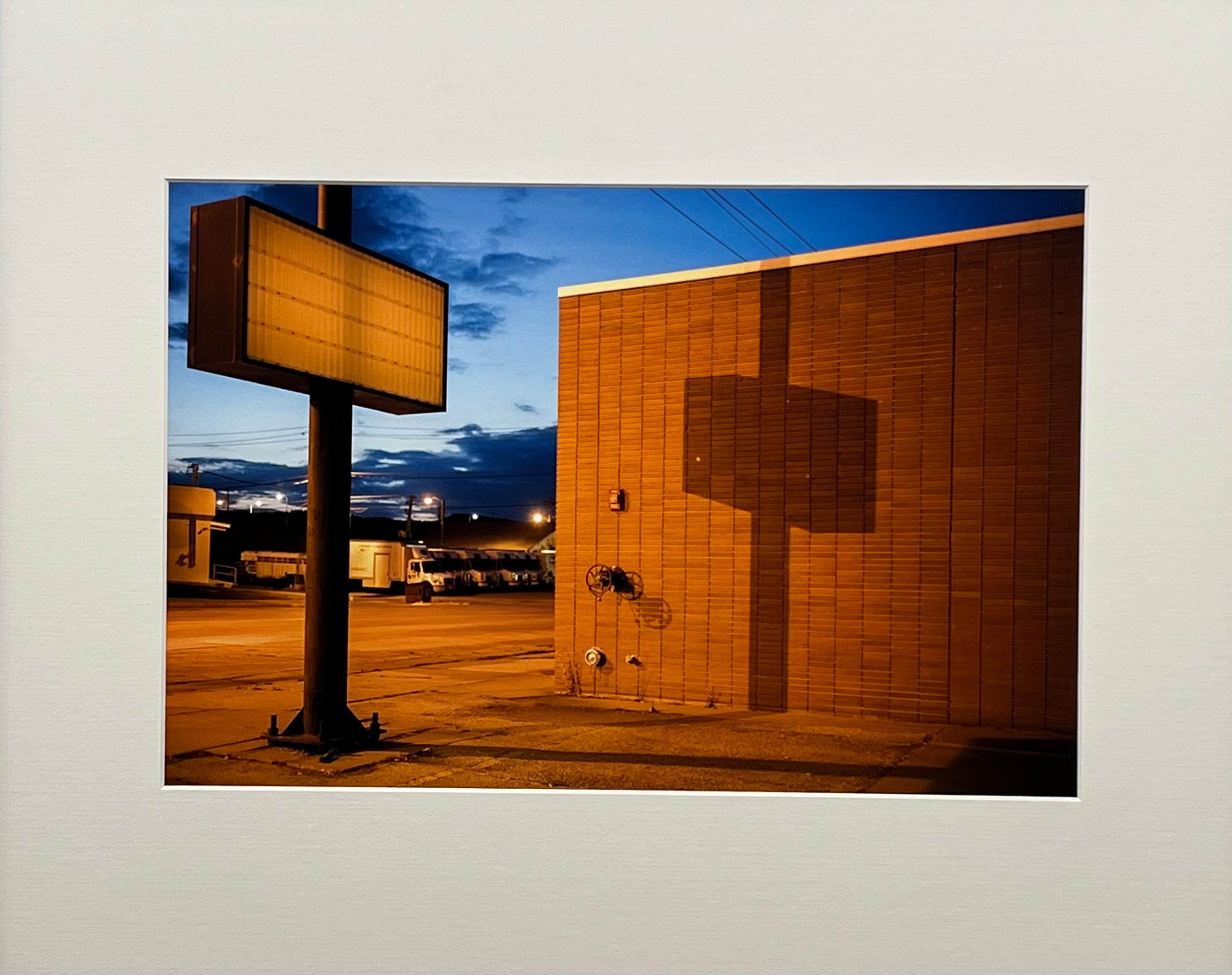 Nothing Else to Say, 2017, Rapid City, SD, USA - Contemporary Photograph by Philippe Blayo