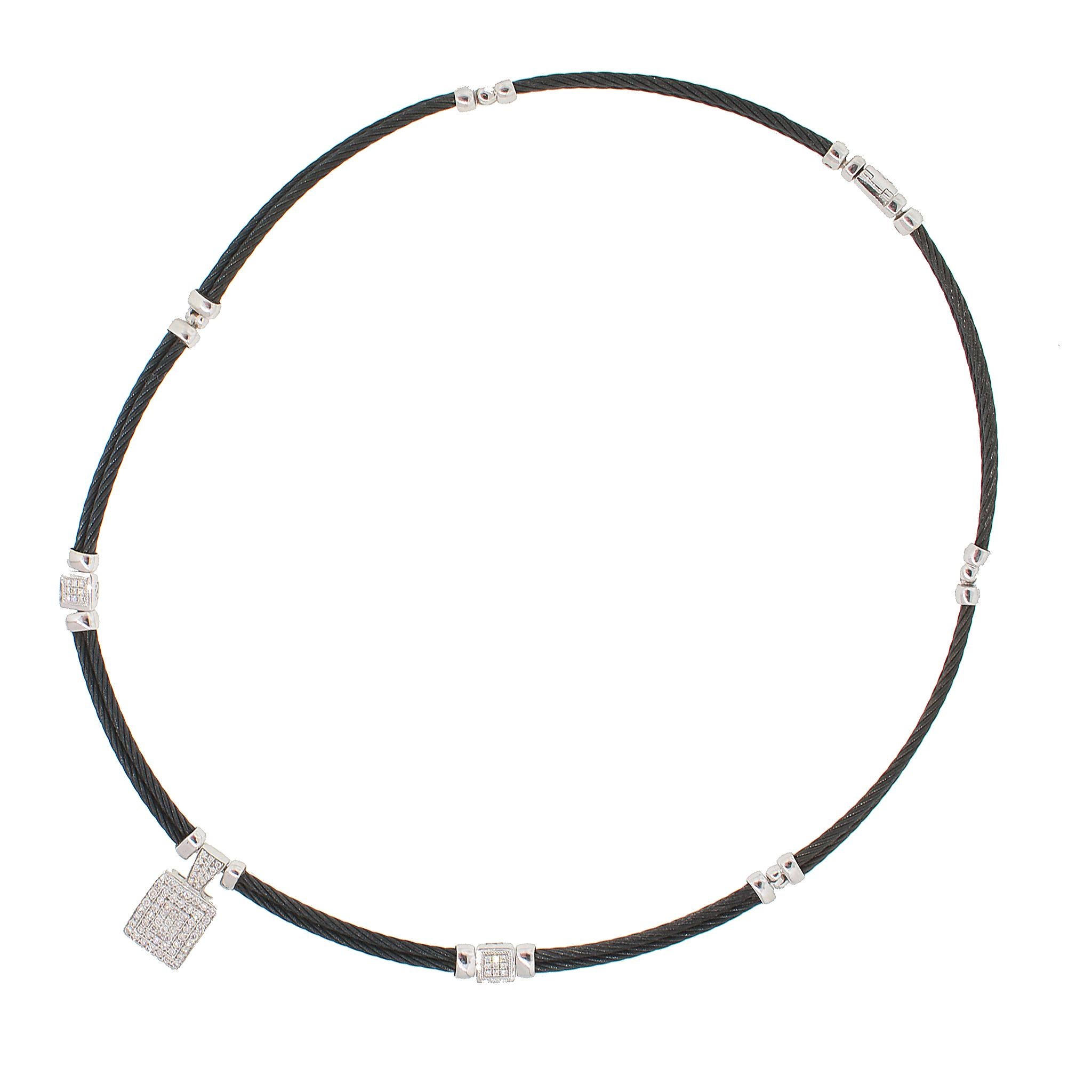 Collana con diamanti Philippe Charriol Celtic Noir Pave In condizioni buone in vendita a New York, NY