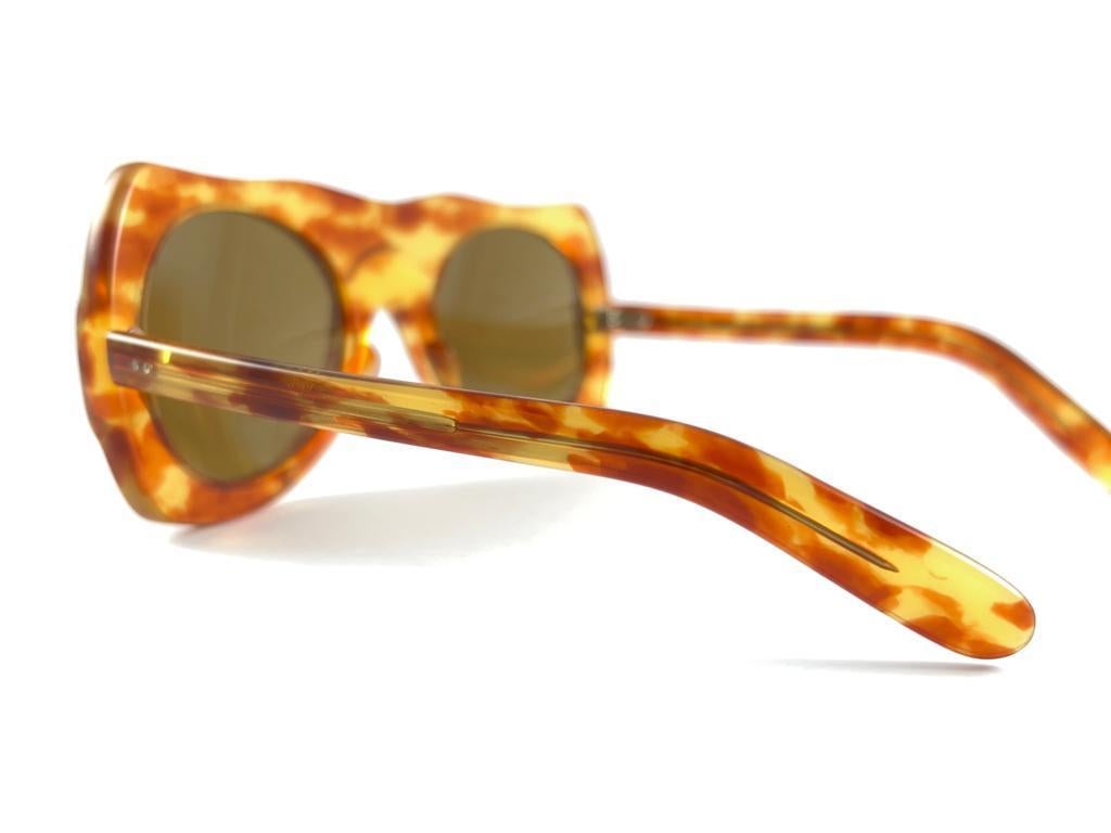 Philippe Chevallier Avant Garde Translucent Light Tortoise Sunglasses 1960s  For Sale 10