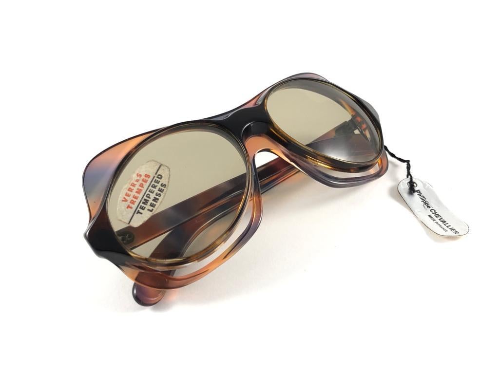 Philippe Chevallier Vintage Avant Garde Translucent Sunglasses, 1960s  For Sale 5