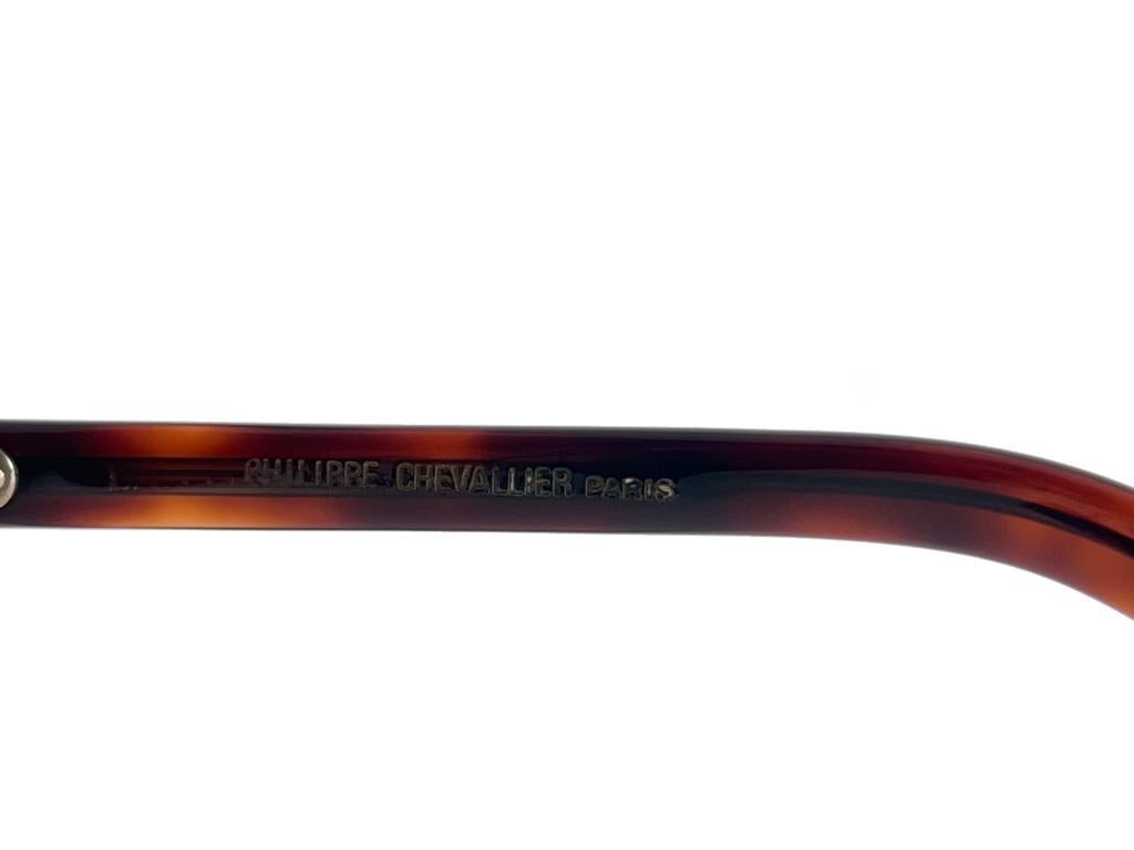 Avantgarde Transluzente Schildpatt-Sonnenbrille von Philippe Chevallier, 1960er Jahre  im Angebot 6