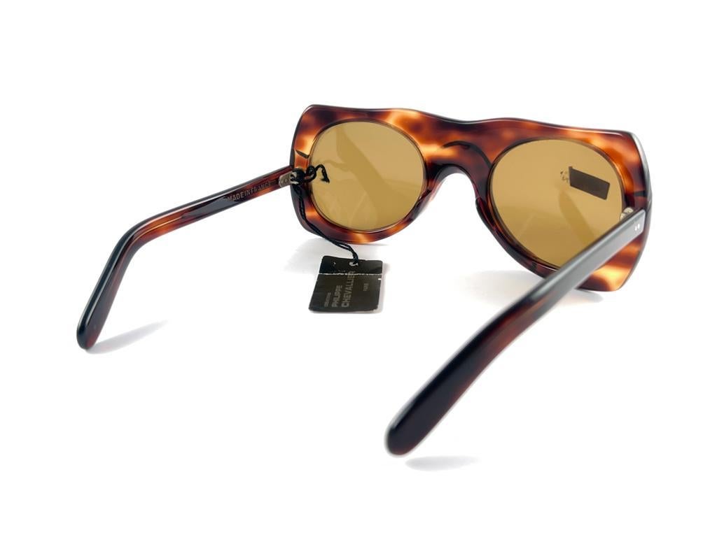 Philippe Chevallier Vintage Avant Garde Translucent tortoise Sunglasses 1960s  For Sale 10