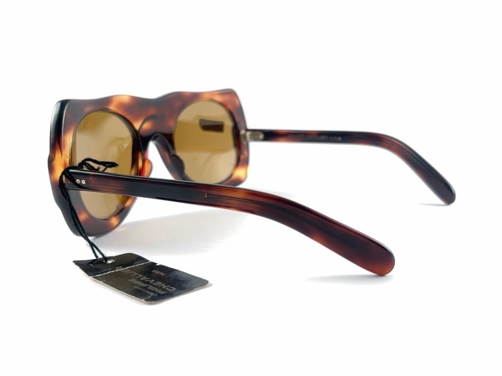 Philippe Chevallier Vintage Avant Garde Translucent tortoise Sunglasses 1960s  For Sale 3