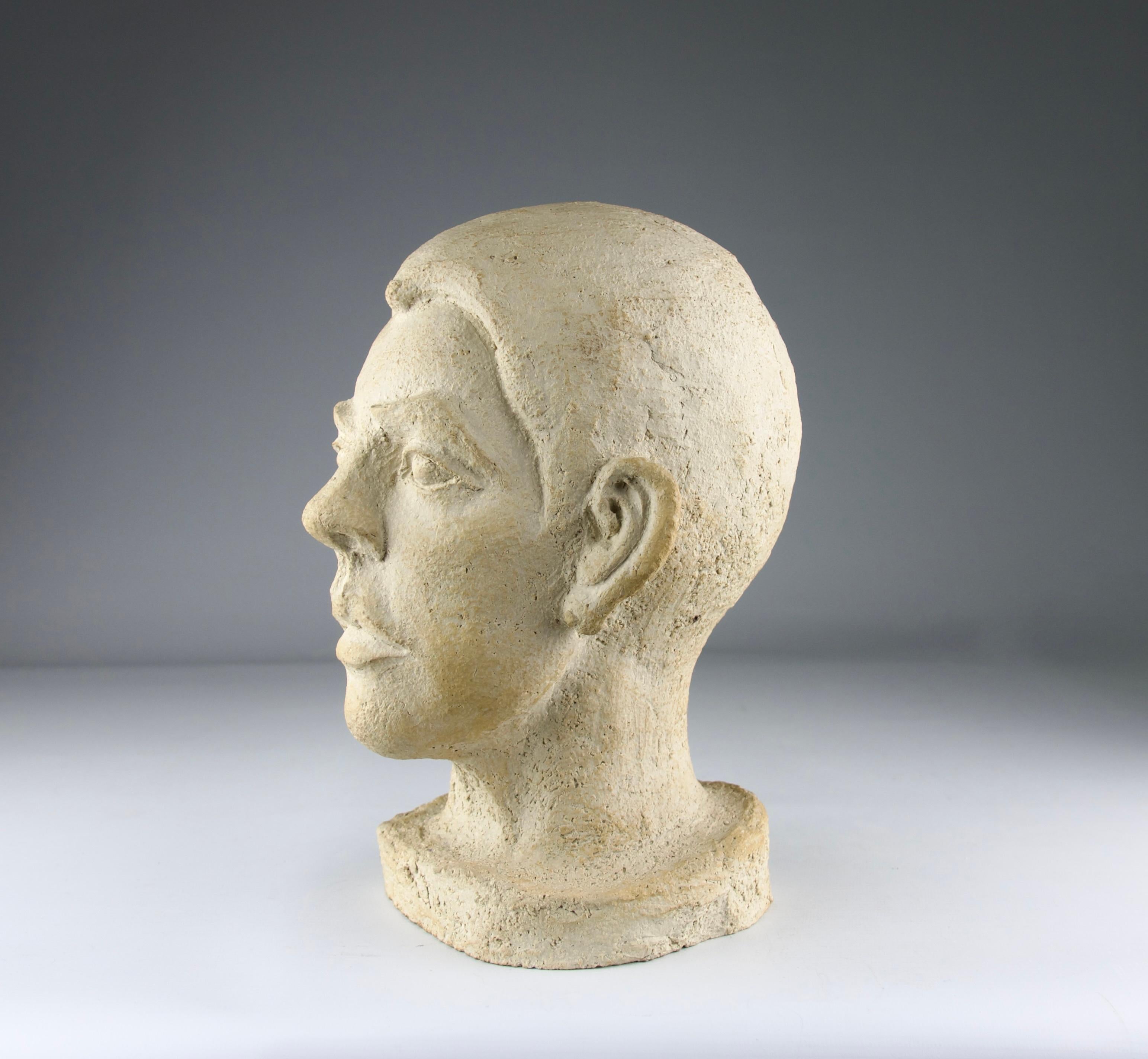 Mid-Century moderno Philippe Conficconi, Scultura di testa d'uomo in terracotta beige, Francia, 2005 in vendita