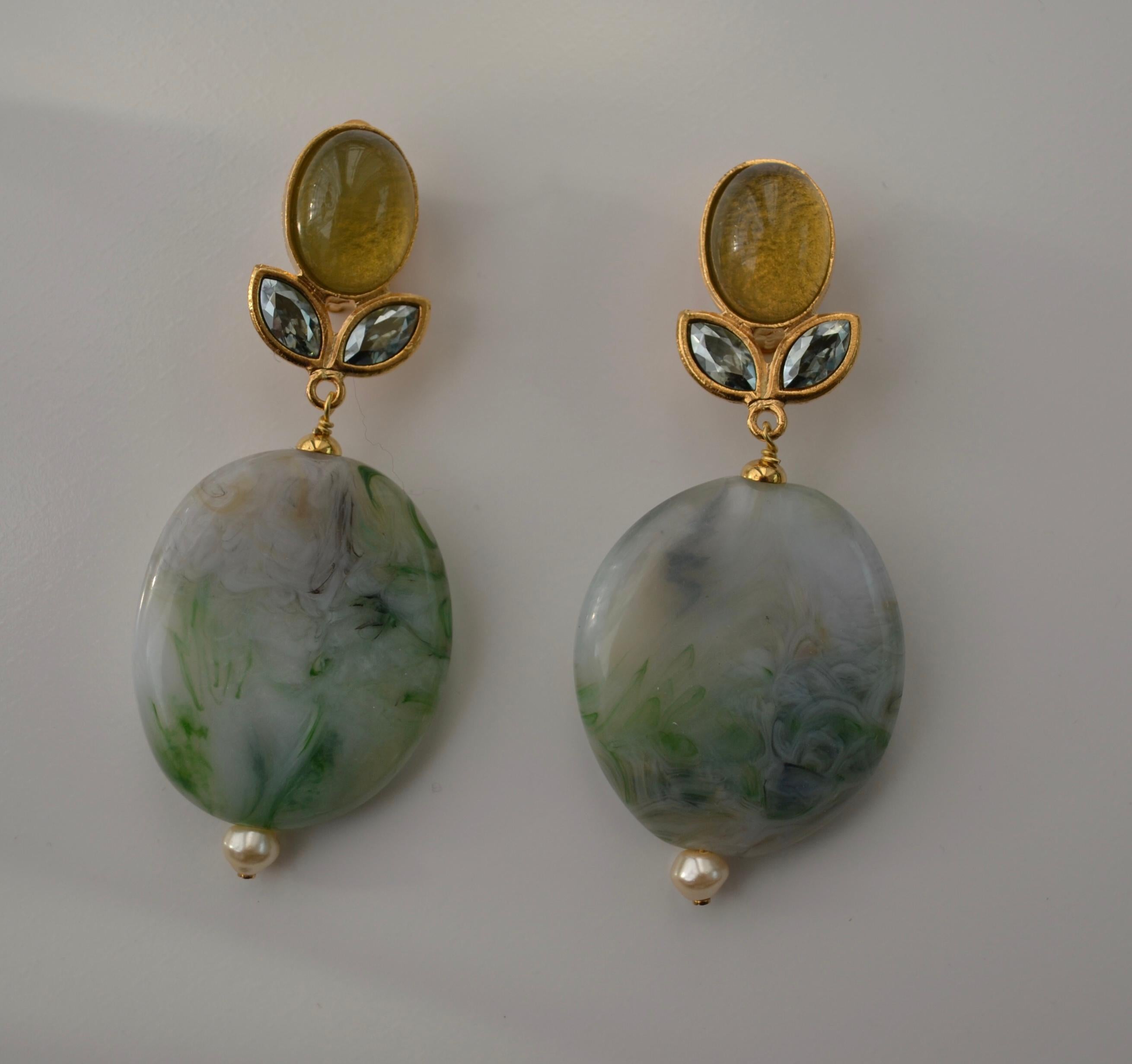 Philippe Ferrandis Agate and Glass Clip Earrings In New Condition In Virginia Beach, VA