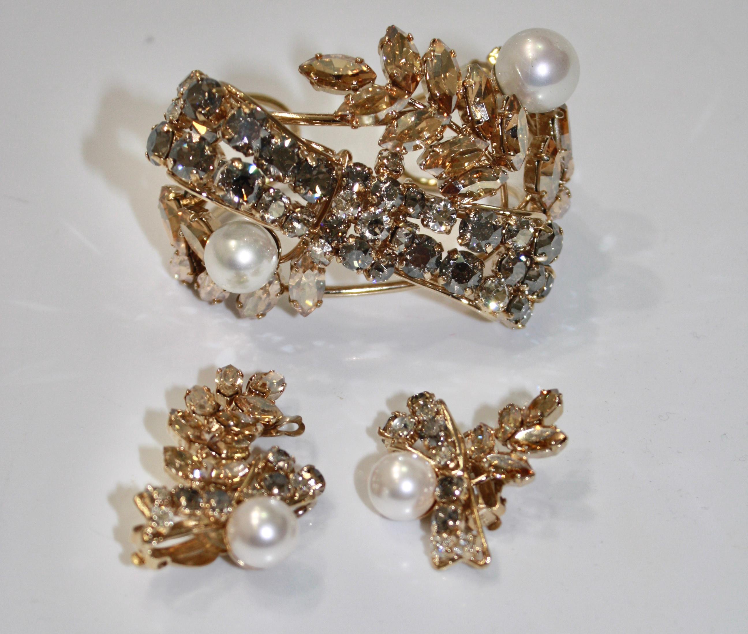 Women's Philippe Ferrandis Asymetric Pearl and Crystal Clip