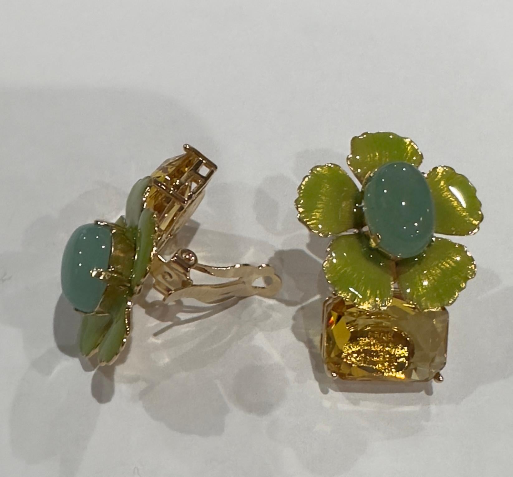 Philippe Ferrandis Boucles d'oreilles à pince Bagatelle Neuf - En vente à Virginia Beach, VA