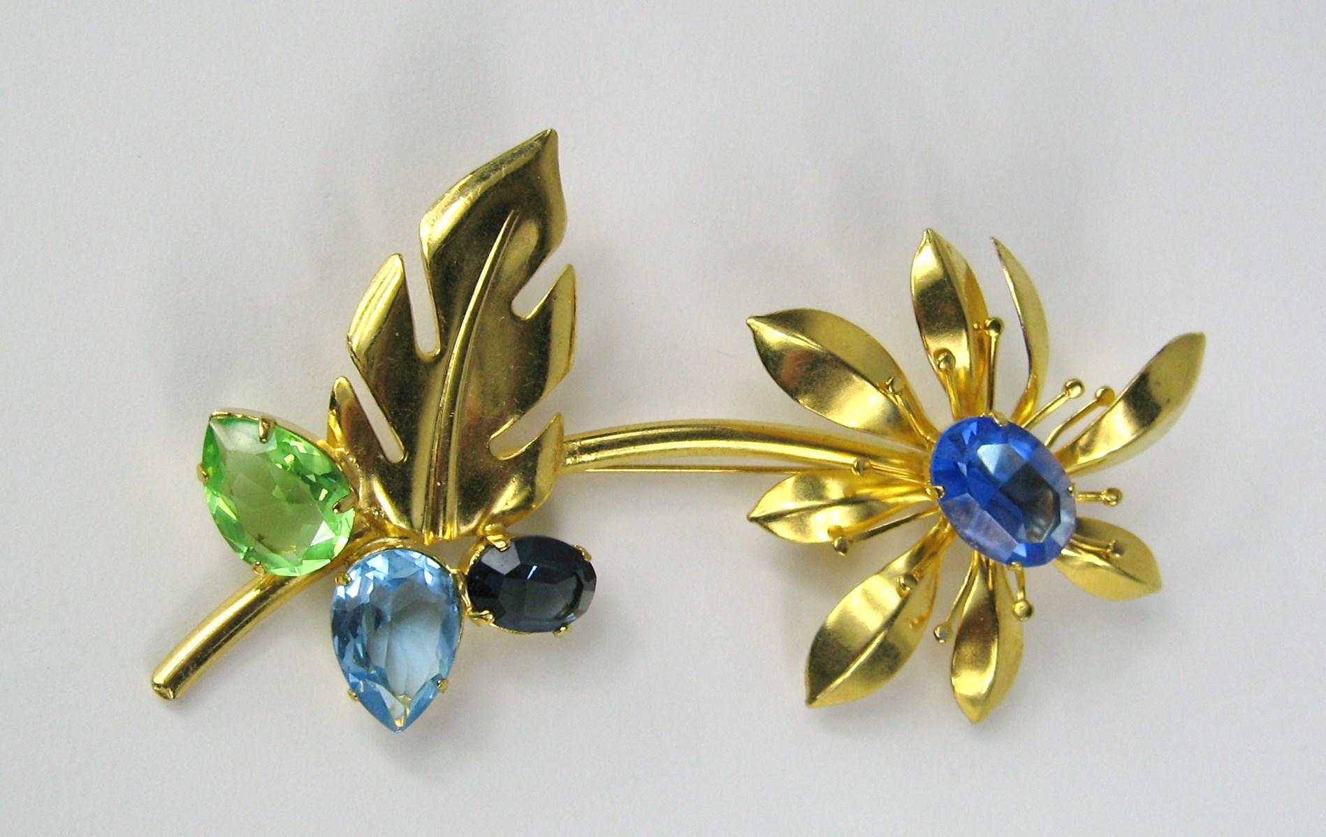 Women's Philippe Ferrandis Brooch Floral Gold Gilt New Never Worn 1990s For Sale