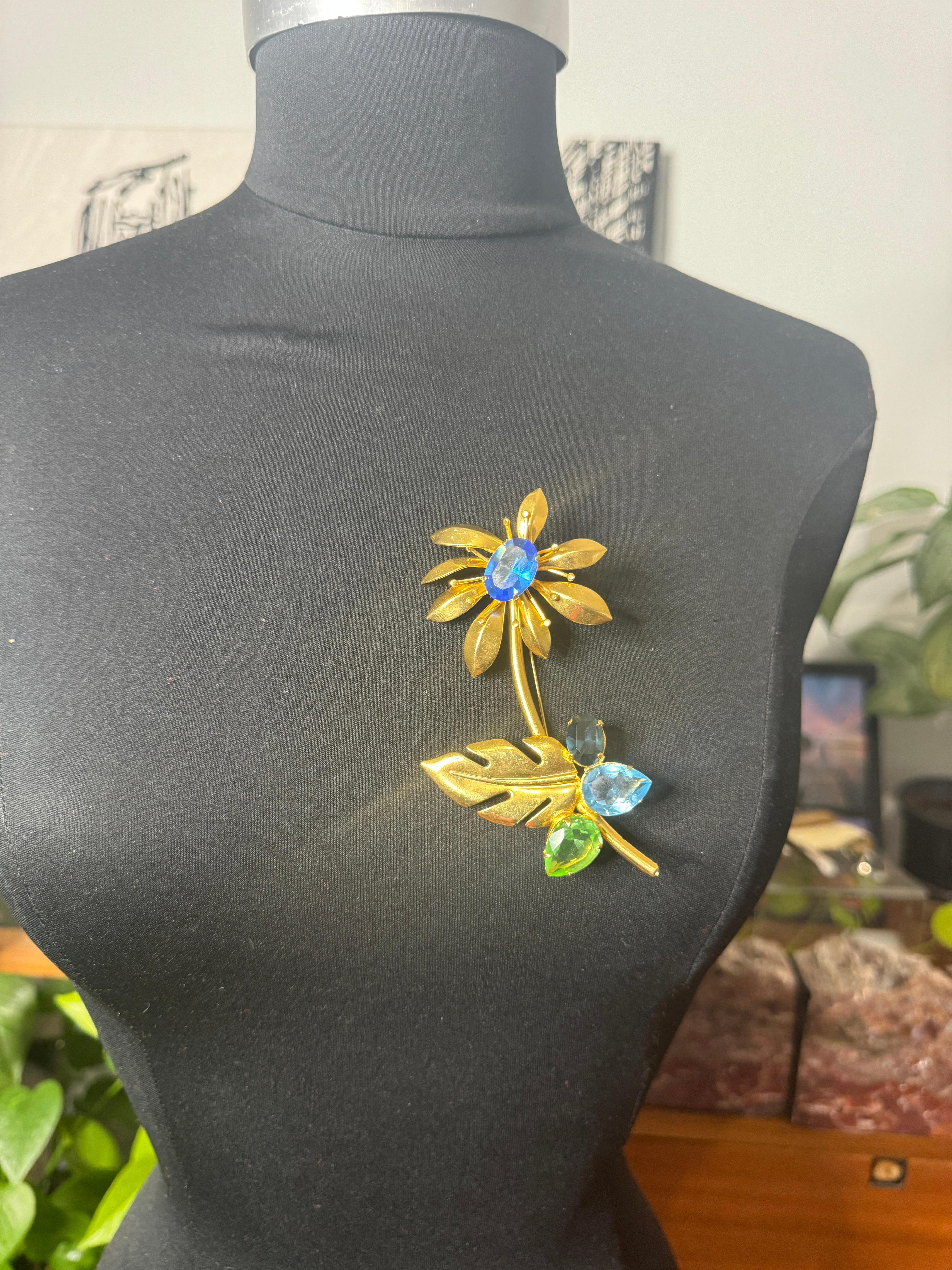 Philippe Ferrandis Brosche Floral Gold vergoldet Neu Nie getragen 1990er Jahre im Angebot 5