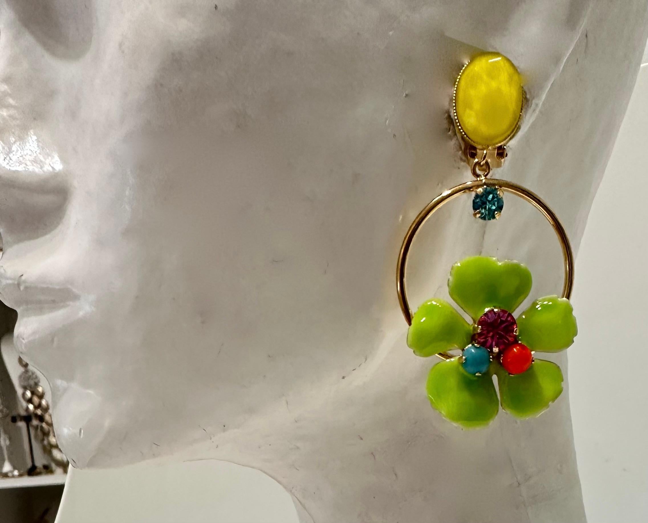 Philippe Ferrandis Ischia Clip Earrings in Green For Sale 1