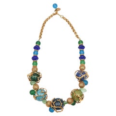 Philippe Ferrandis Collana di vetro, resina e perline placcate oro firmata Francese