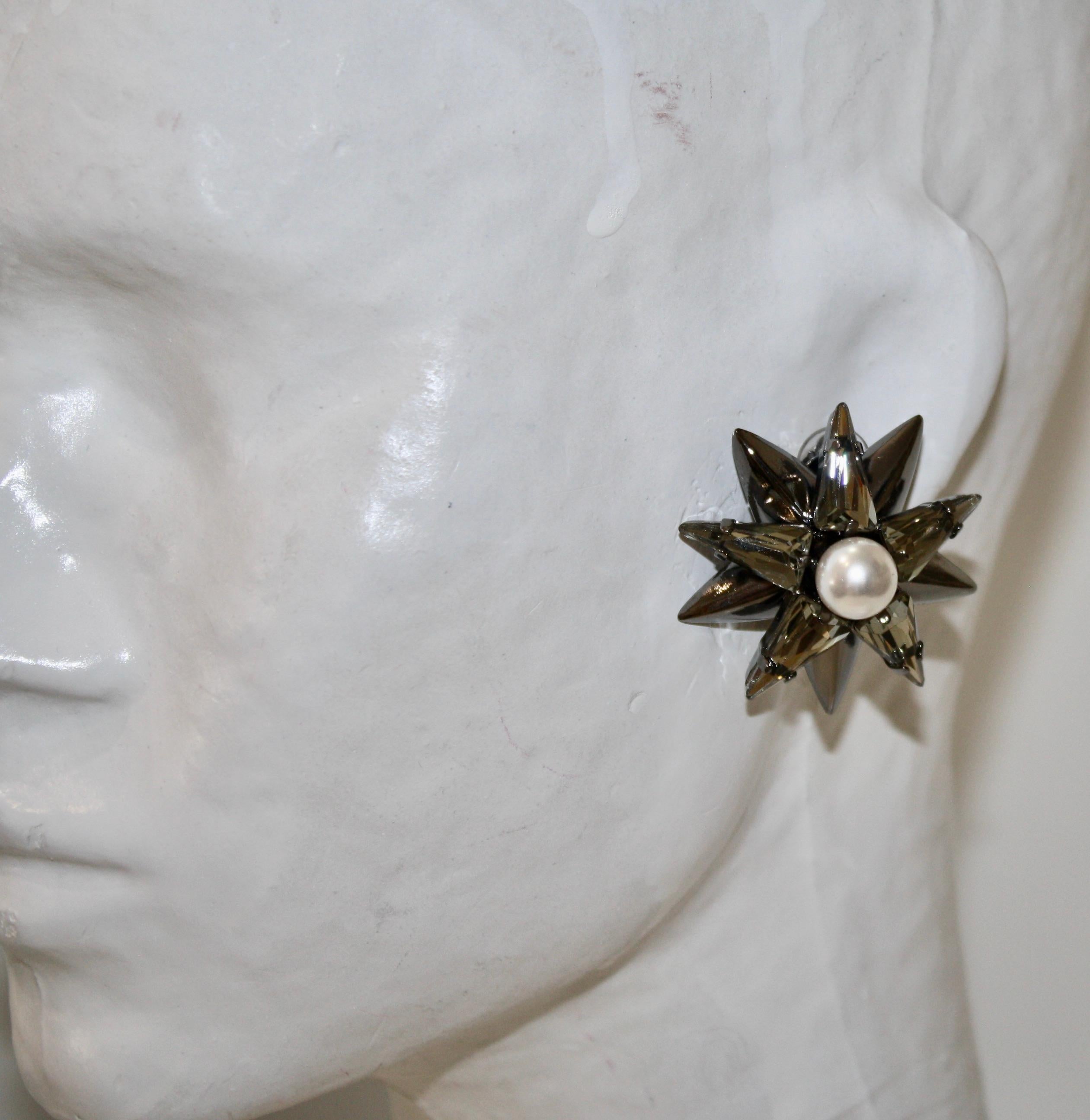 Philippe Ferrandis Star Flower Earrings  1