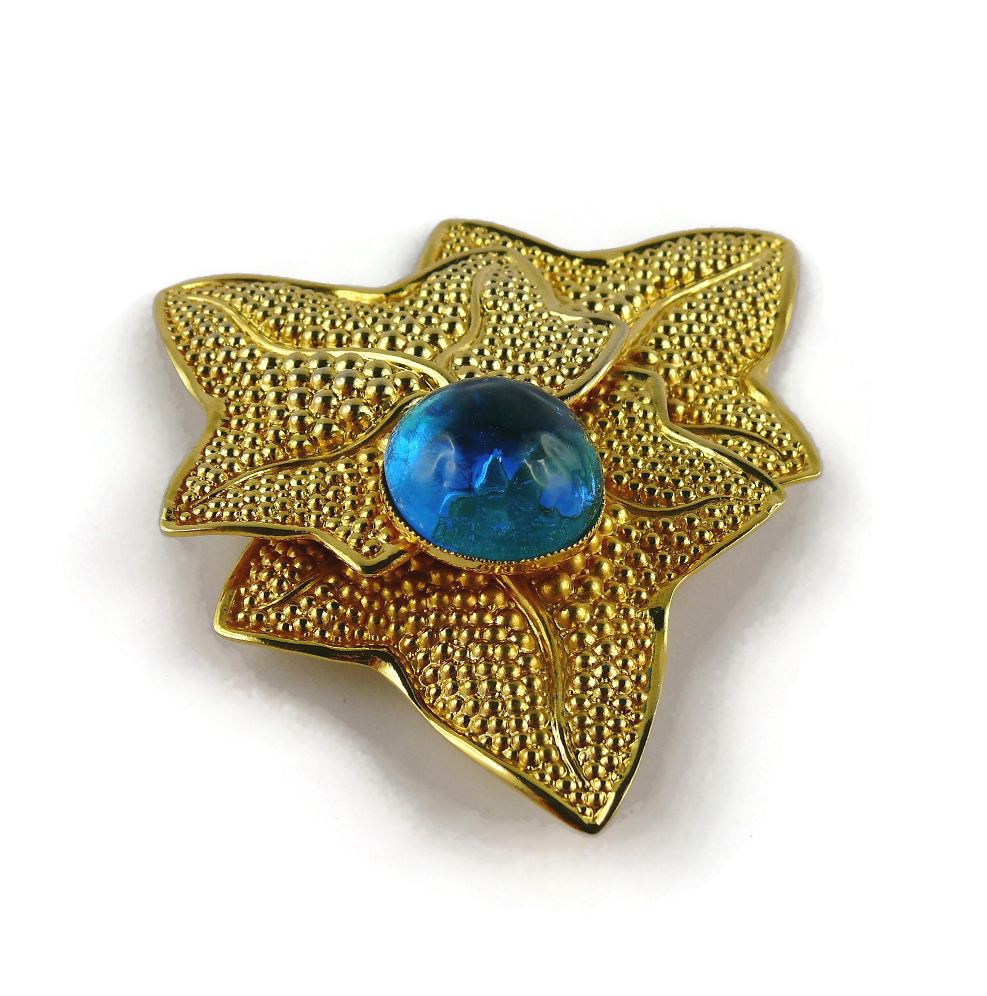 Philippe Ferrandis Vintage Massive Textured Leaves Acqua Blue Resin Cabochon In Good Condition In Nice, FR