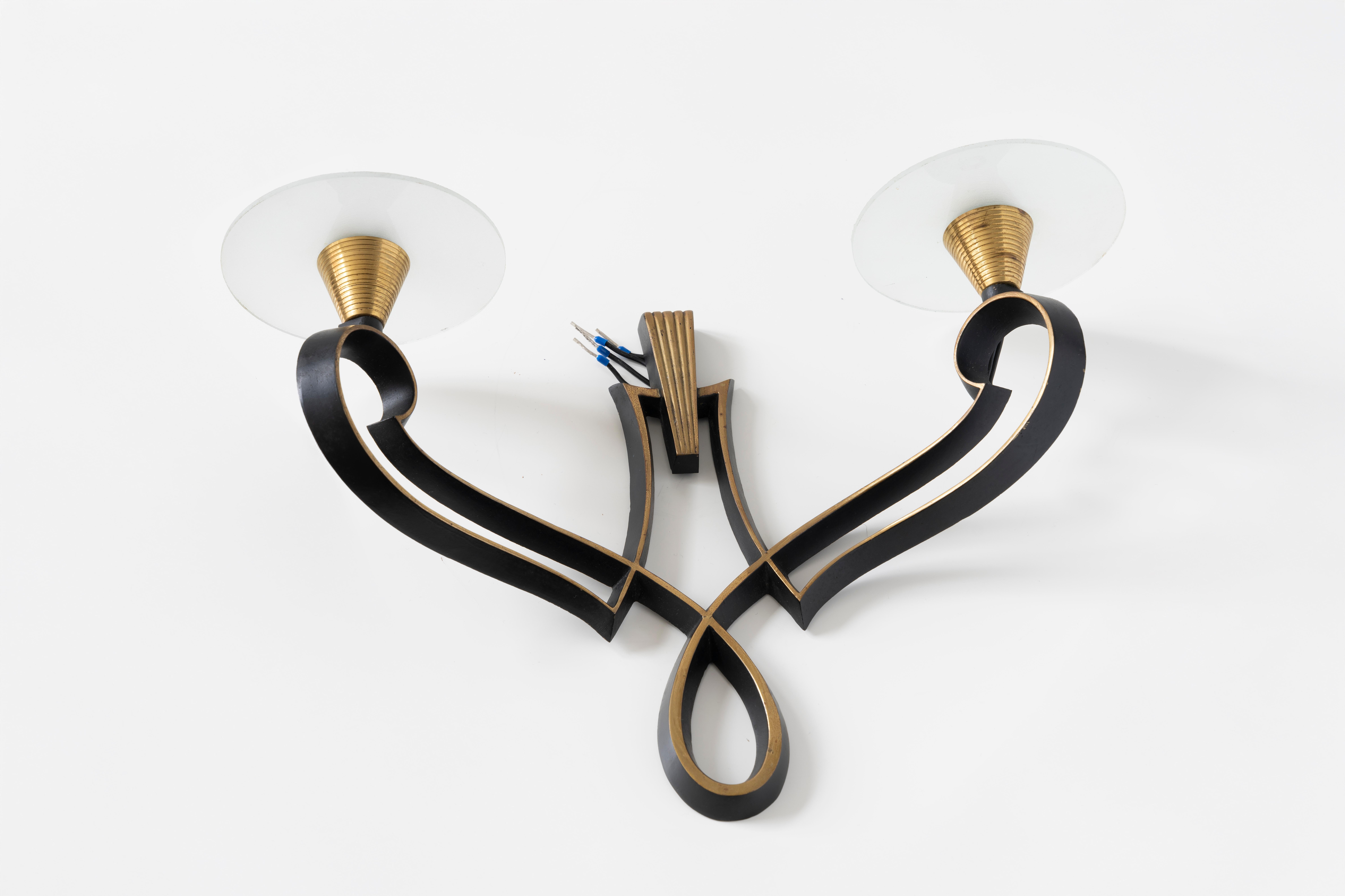 Philippe Genet & Lucien Michon, 2er-Set Wandleuchten aus Glas und Metall im Angebot 2