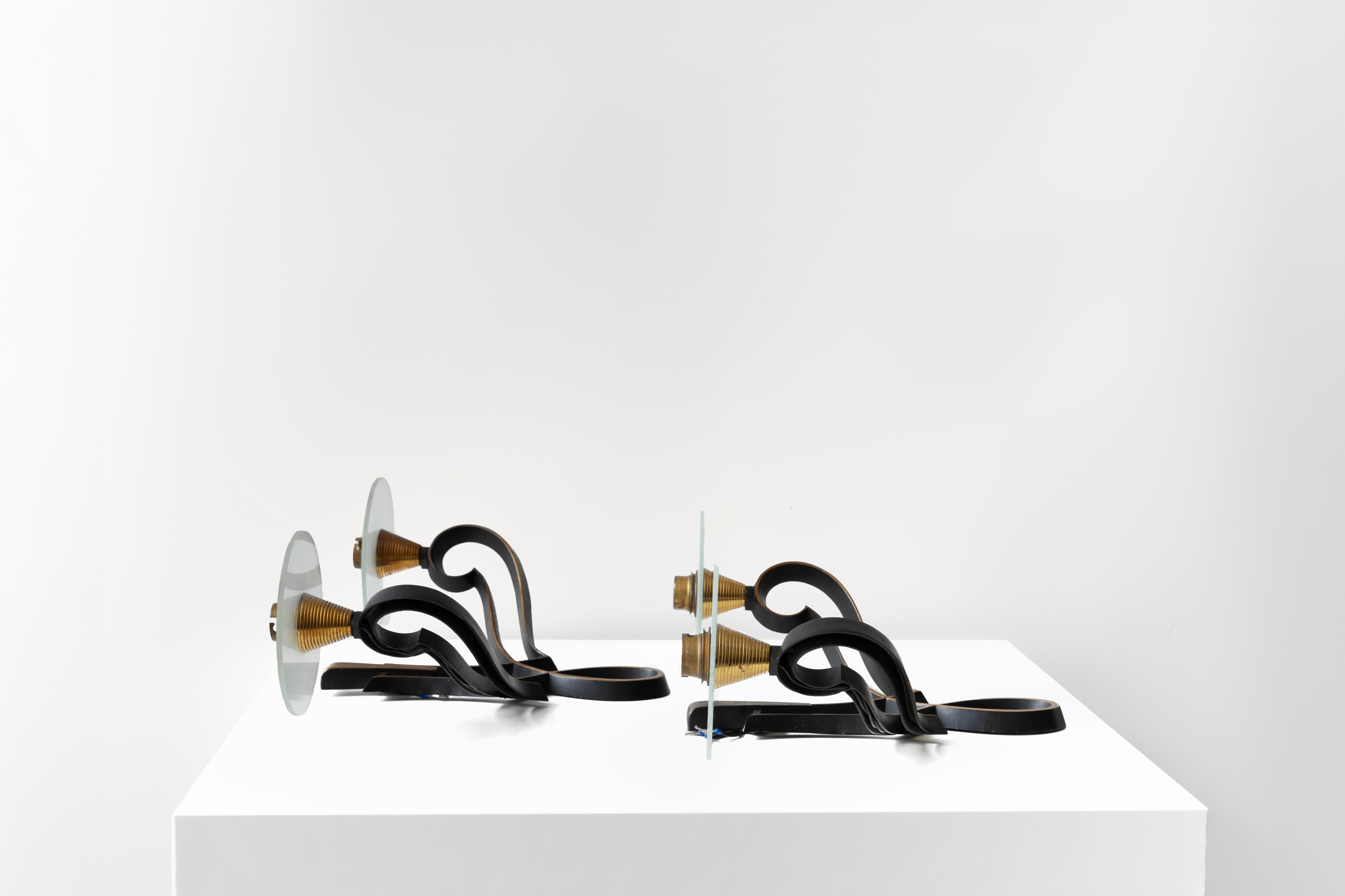 Philippe Genet & Lucien Michon, 2er-Set Wandleuchten aus Glas und Metall im Angebot 3